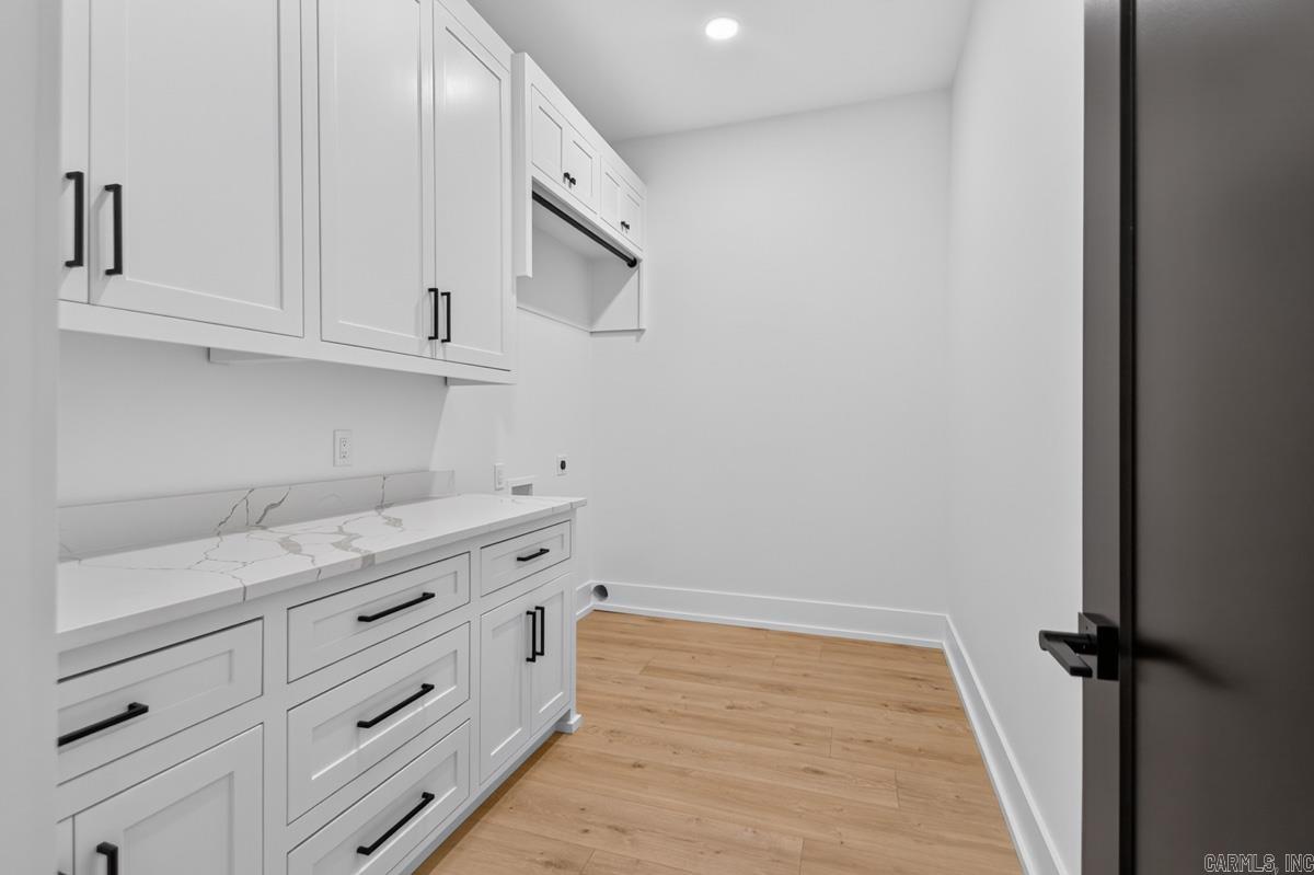 43 Daventry Drive Little Rock, AR 72223