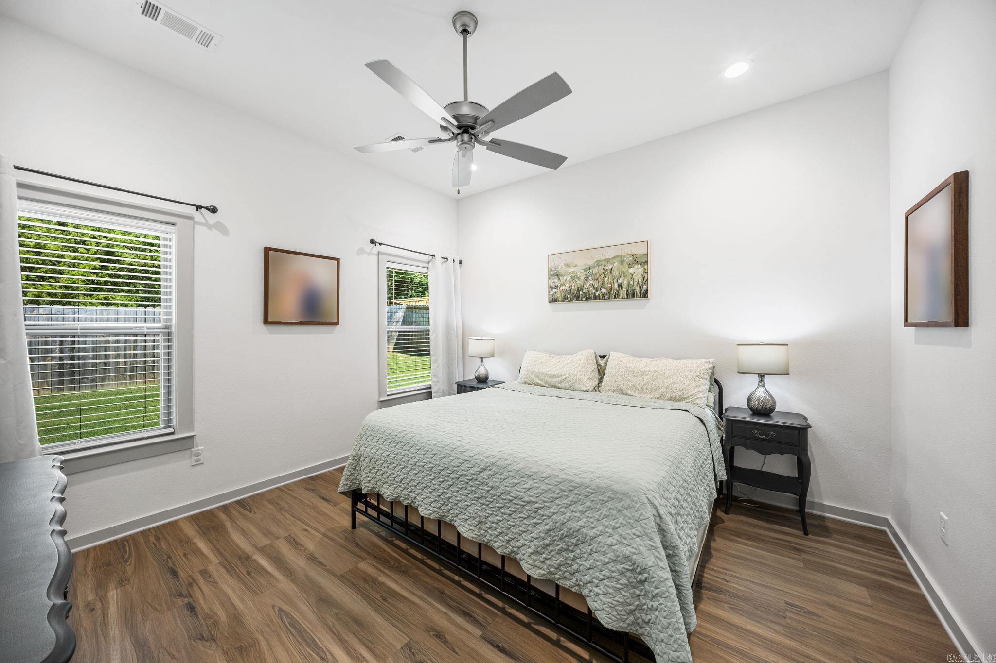 65 Lewis  Greenbrier, AR