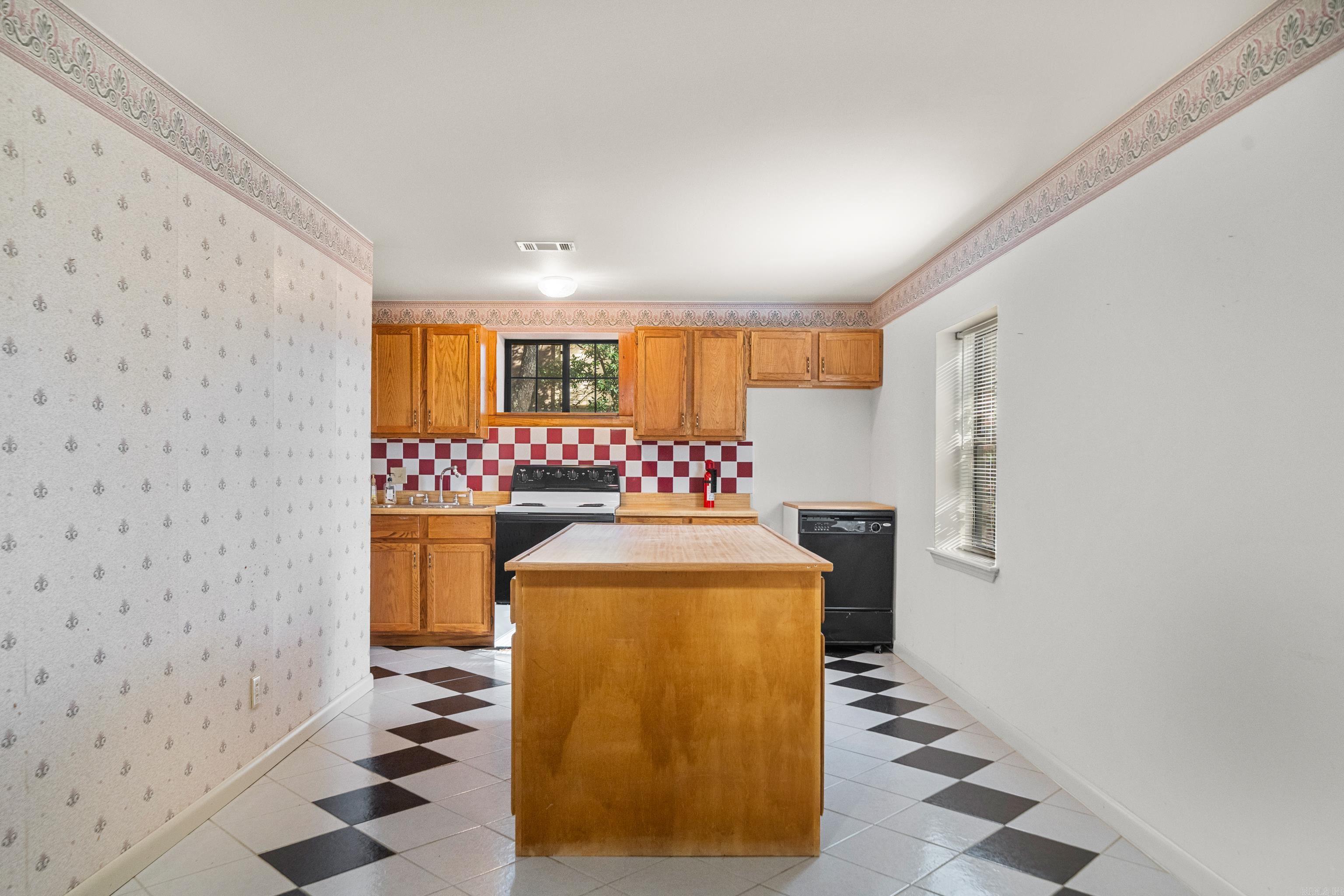 106 Pinehaven Place Hot Springs, AR 71913-7314