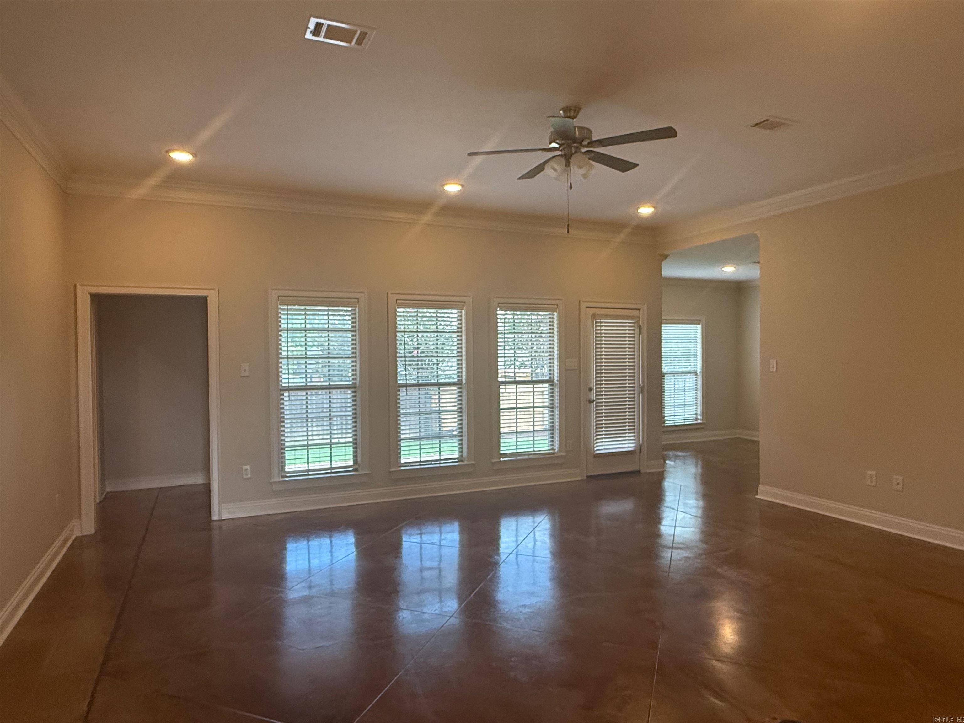 2505 EIGHTEEN  Conway, AR