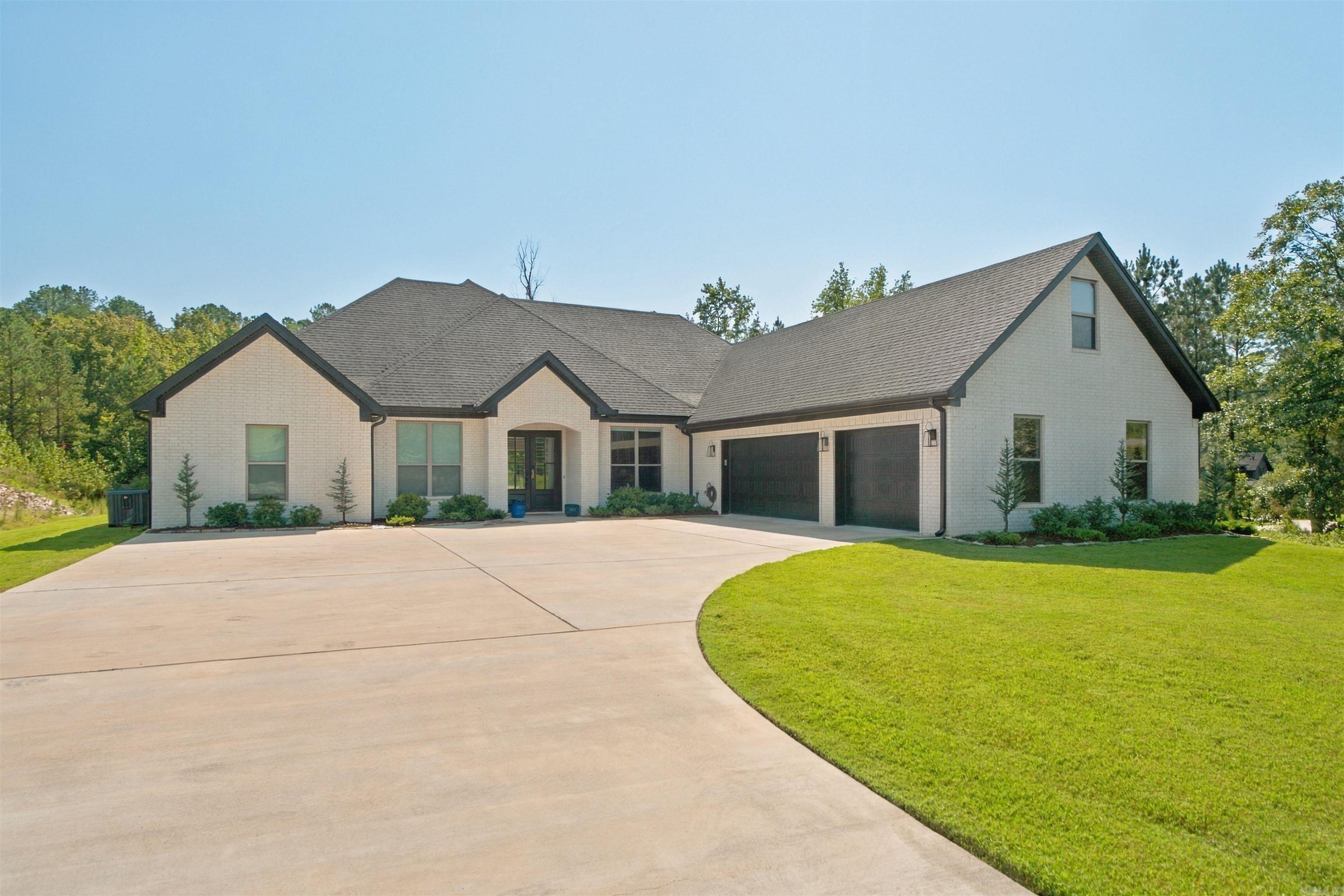 646 Glenwood Springs Drive — photo 2