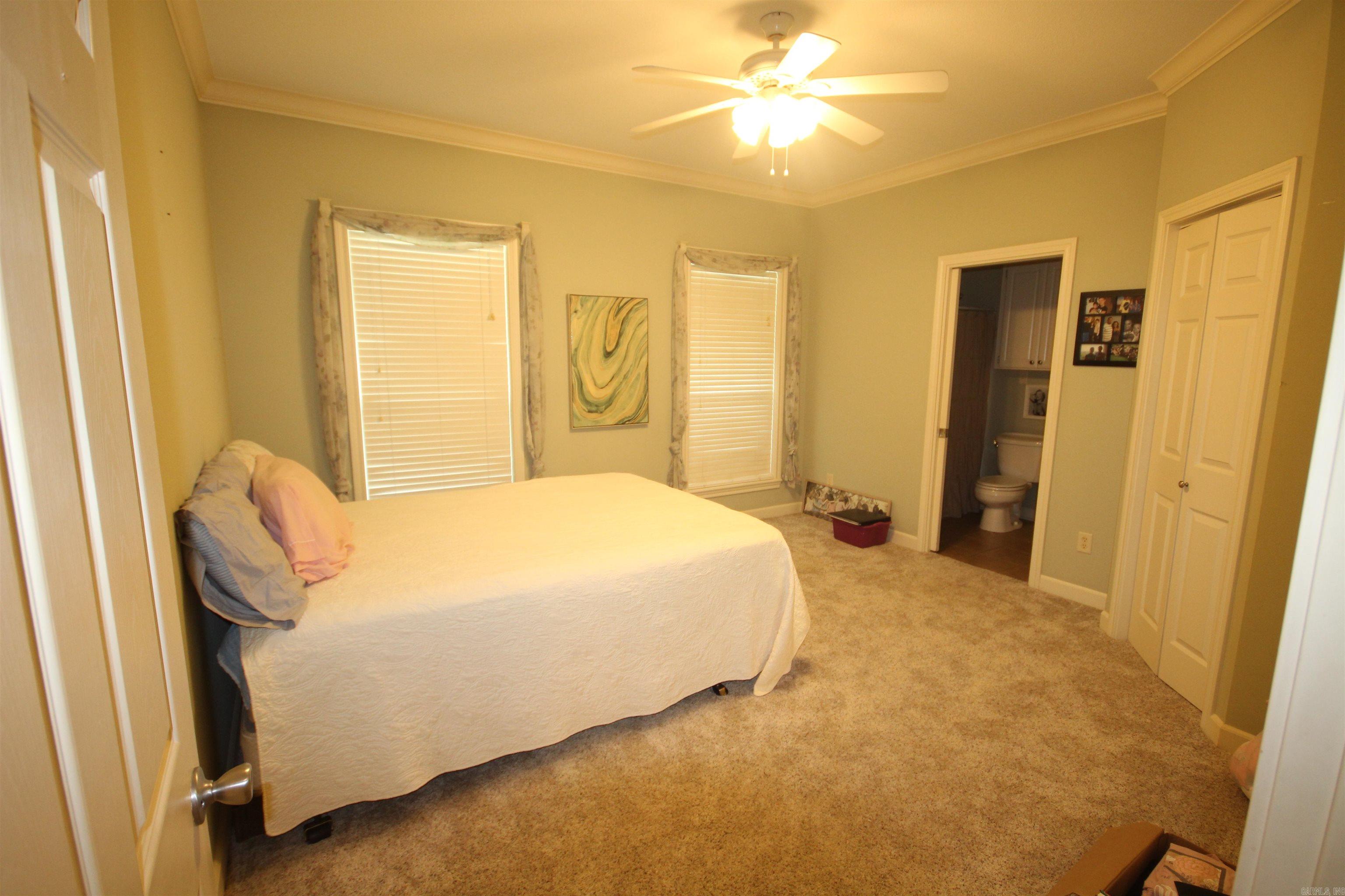 899 Deerwood Ln. Nashville, AR 71852