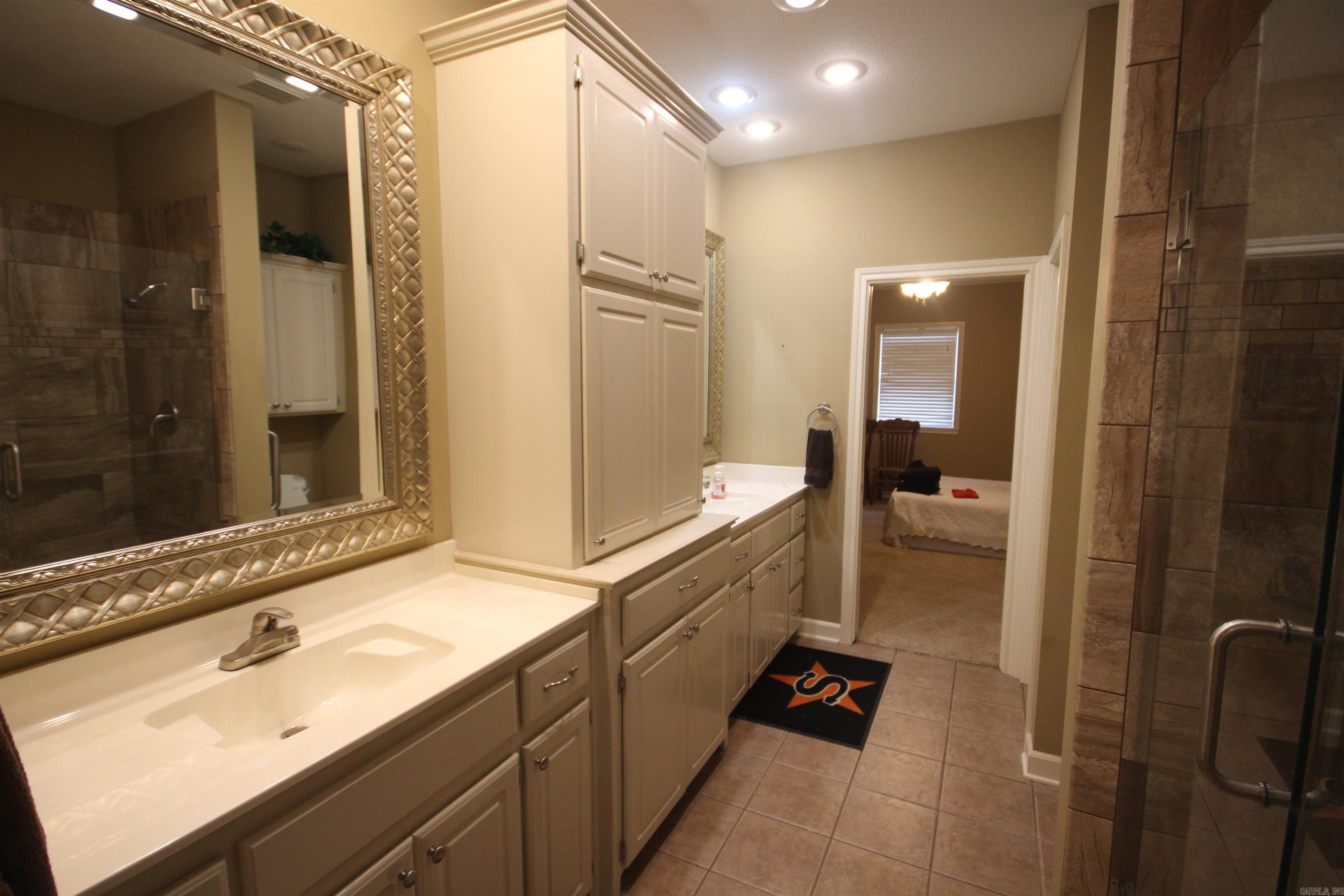 899 Deerwood Ln. Nashville, AR 71852