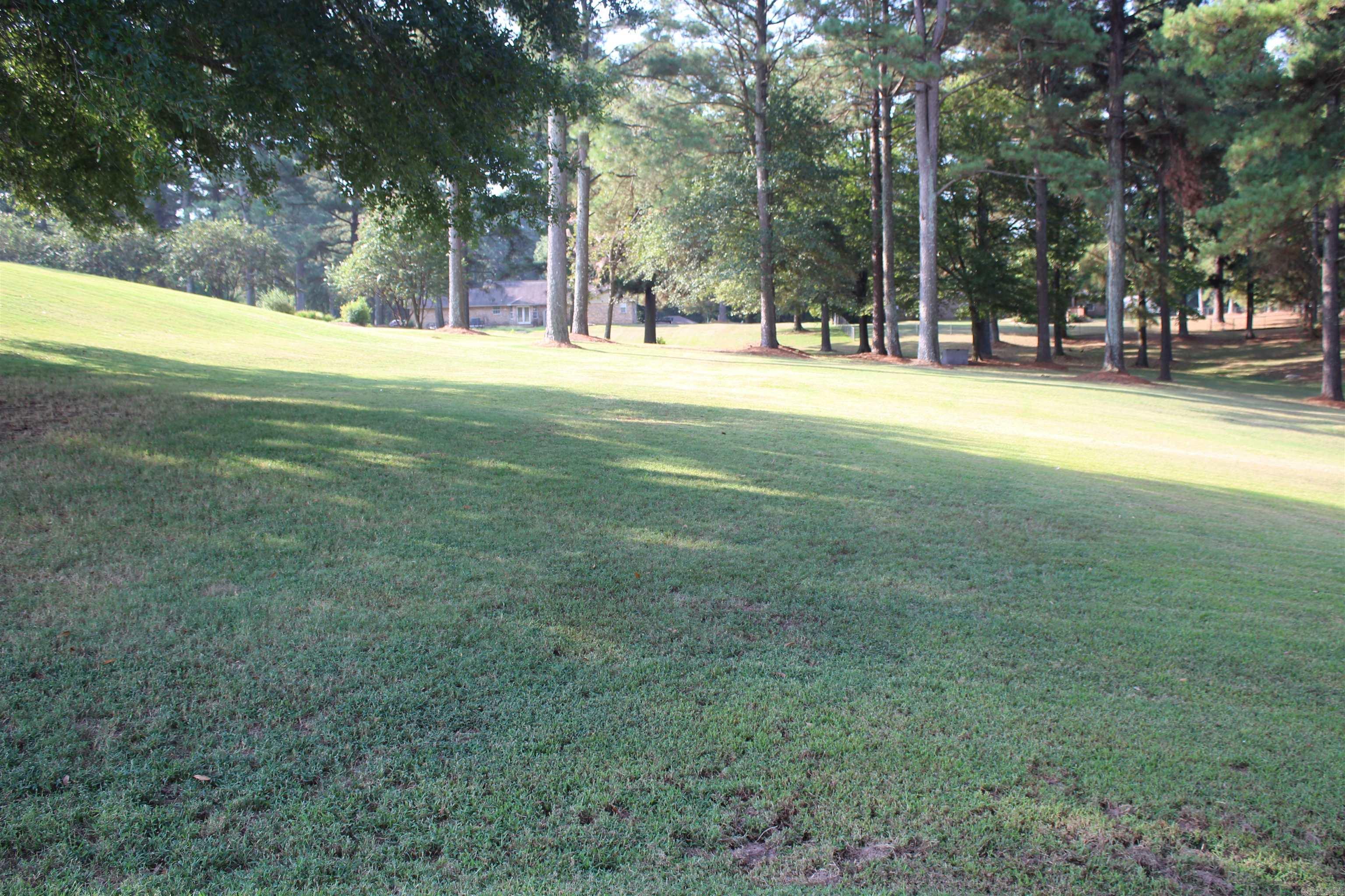 899 Deerwood Ln. Nashville, AR 71852