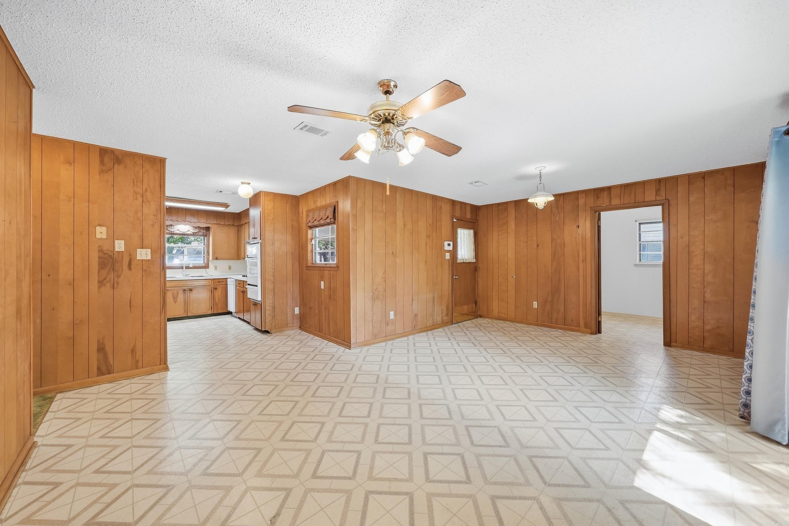 8007 Edwina  Little Rock, AR