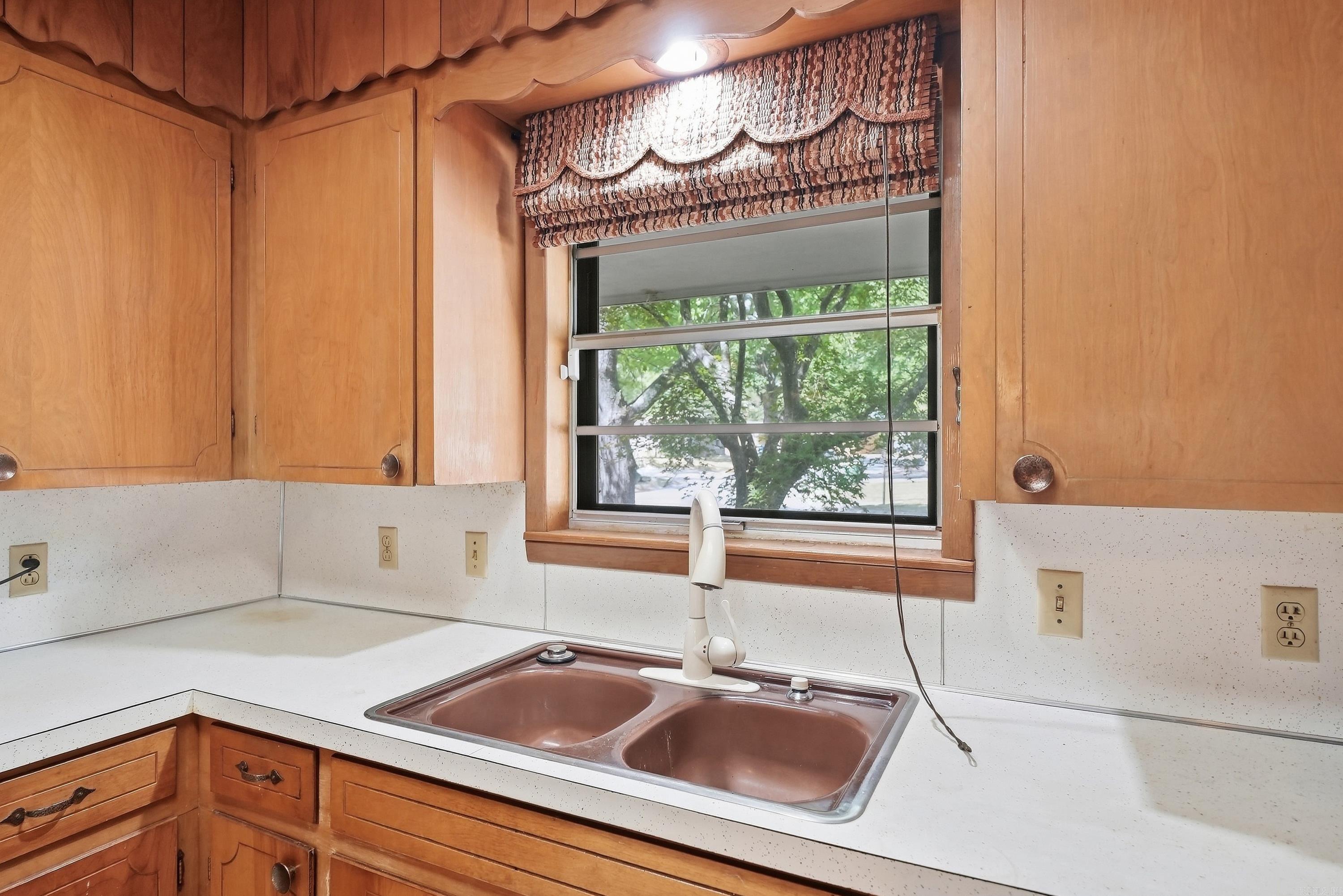 8007 Edwina  Little Rock, AR