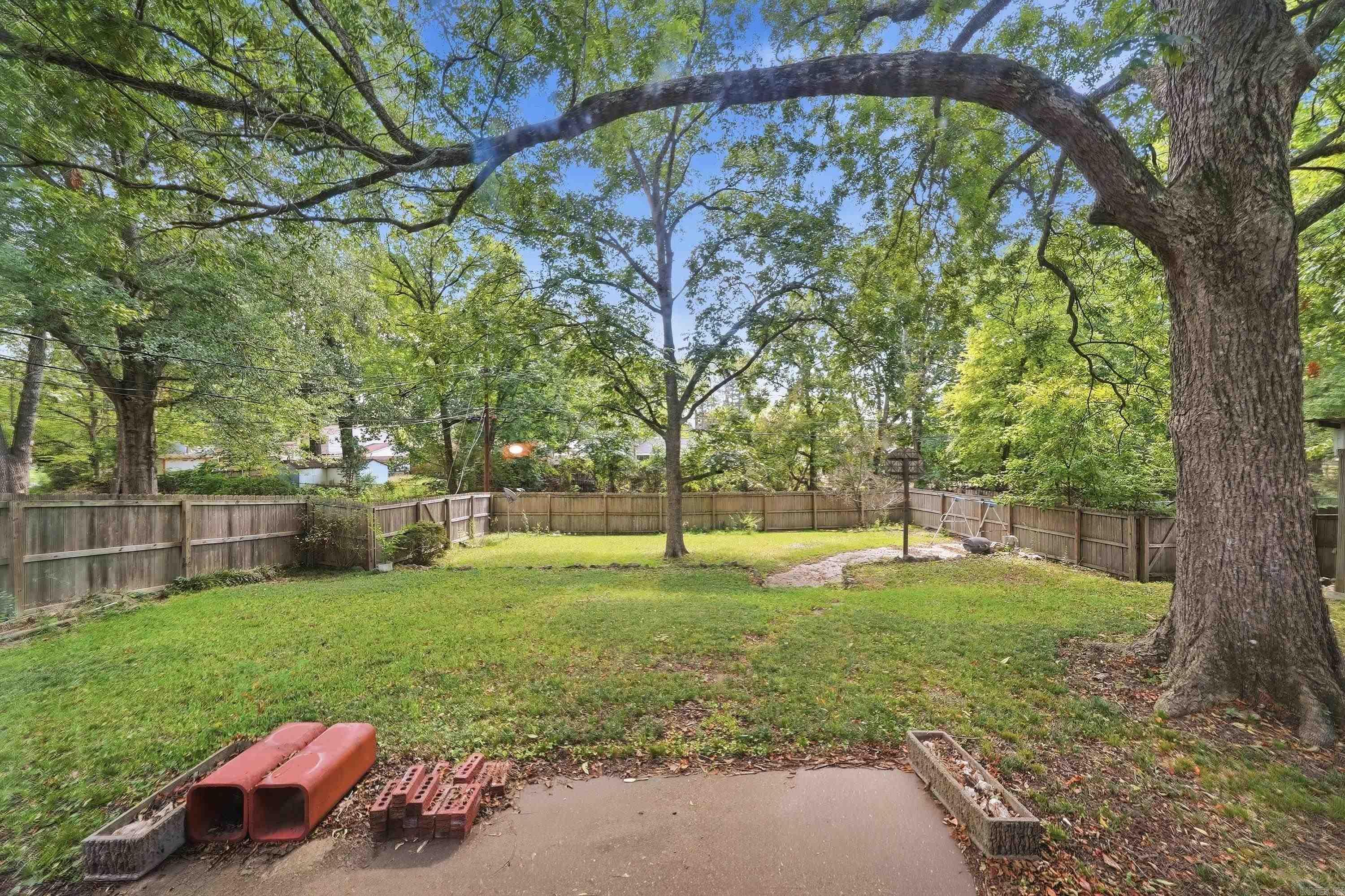 8007 Edwina  Little Rock, AR