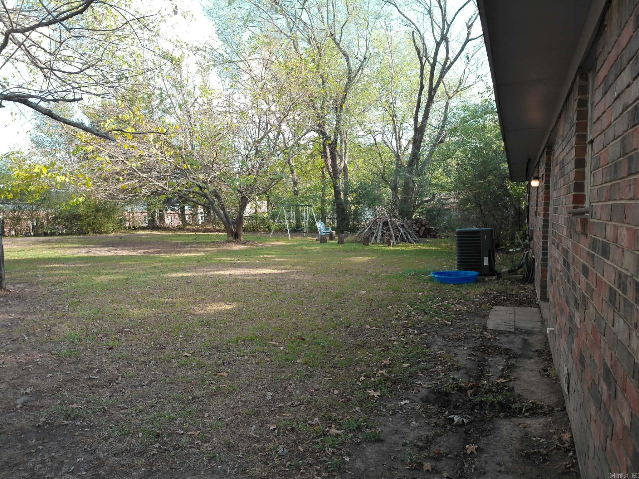 211 N Polk St.  Mena, AR
