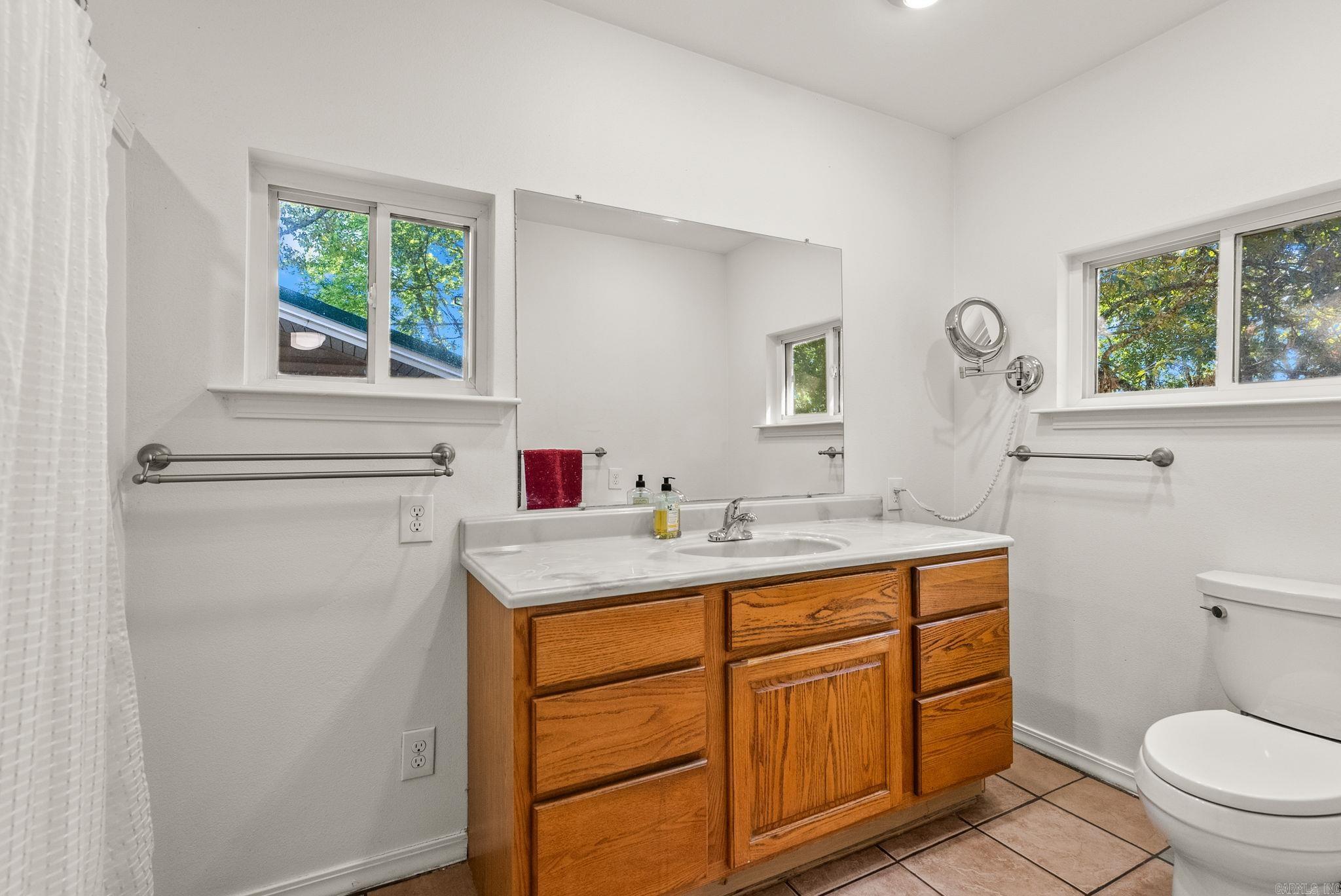 22335 Colonel Glenn Little Rock, AR 72210