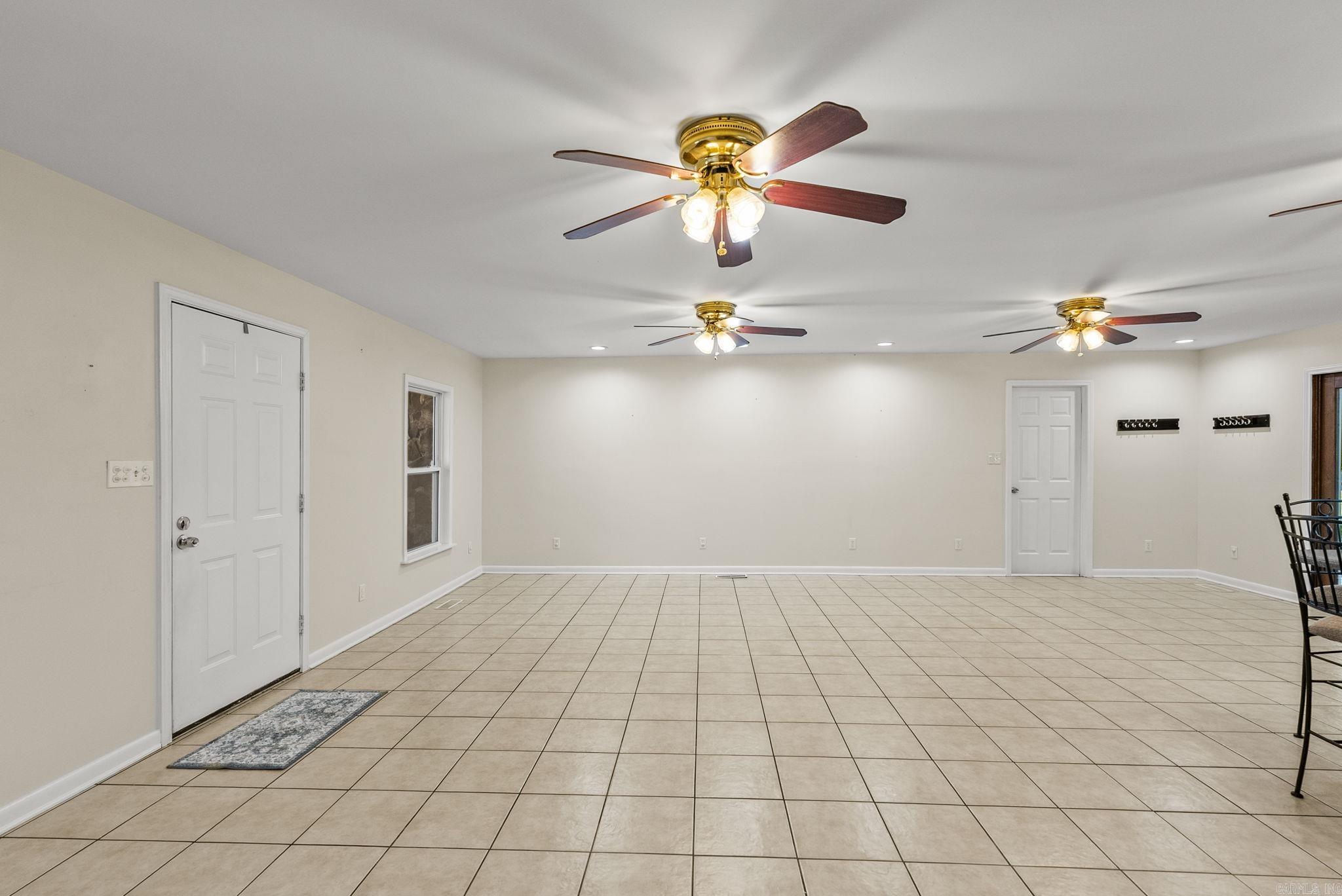 22335 Colonel Glenn Little Rock, AR 72210
