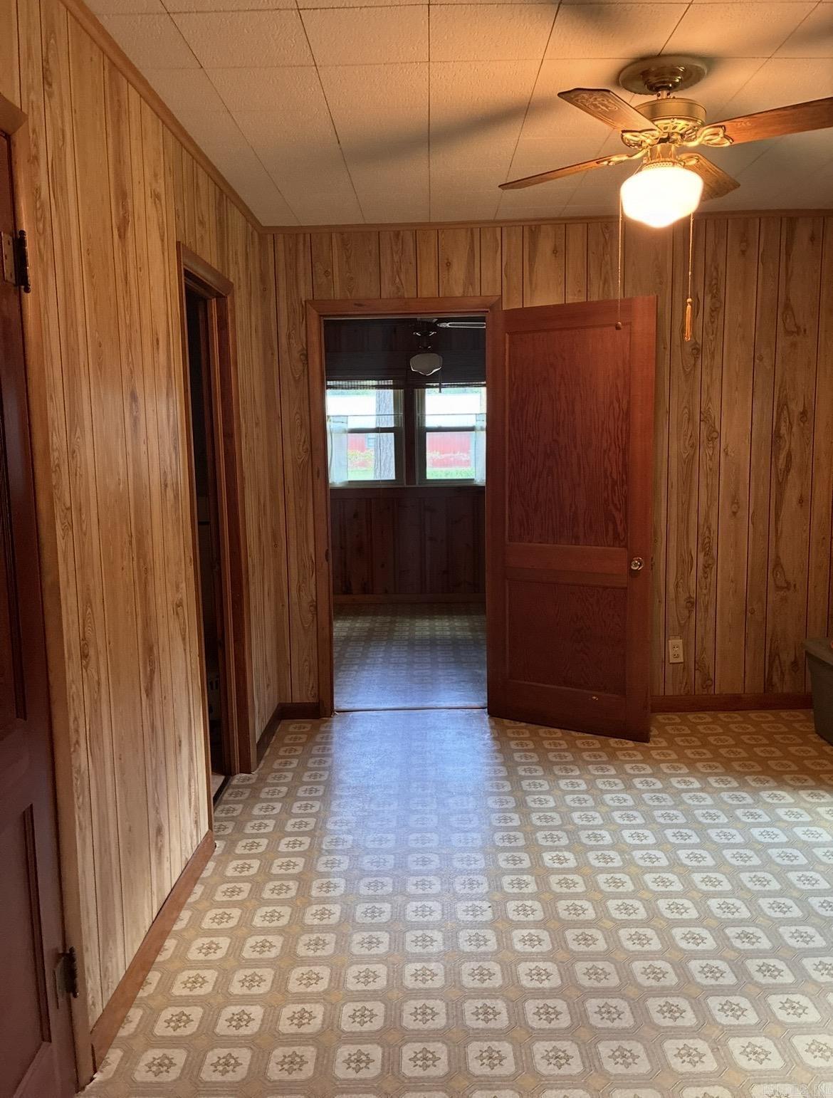 24 Ann  Conway, AR