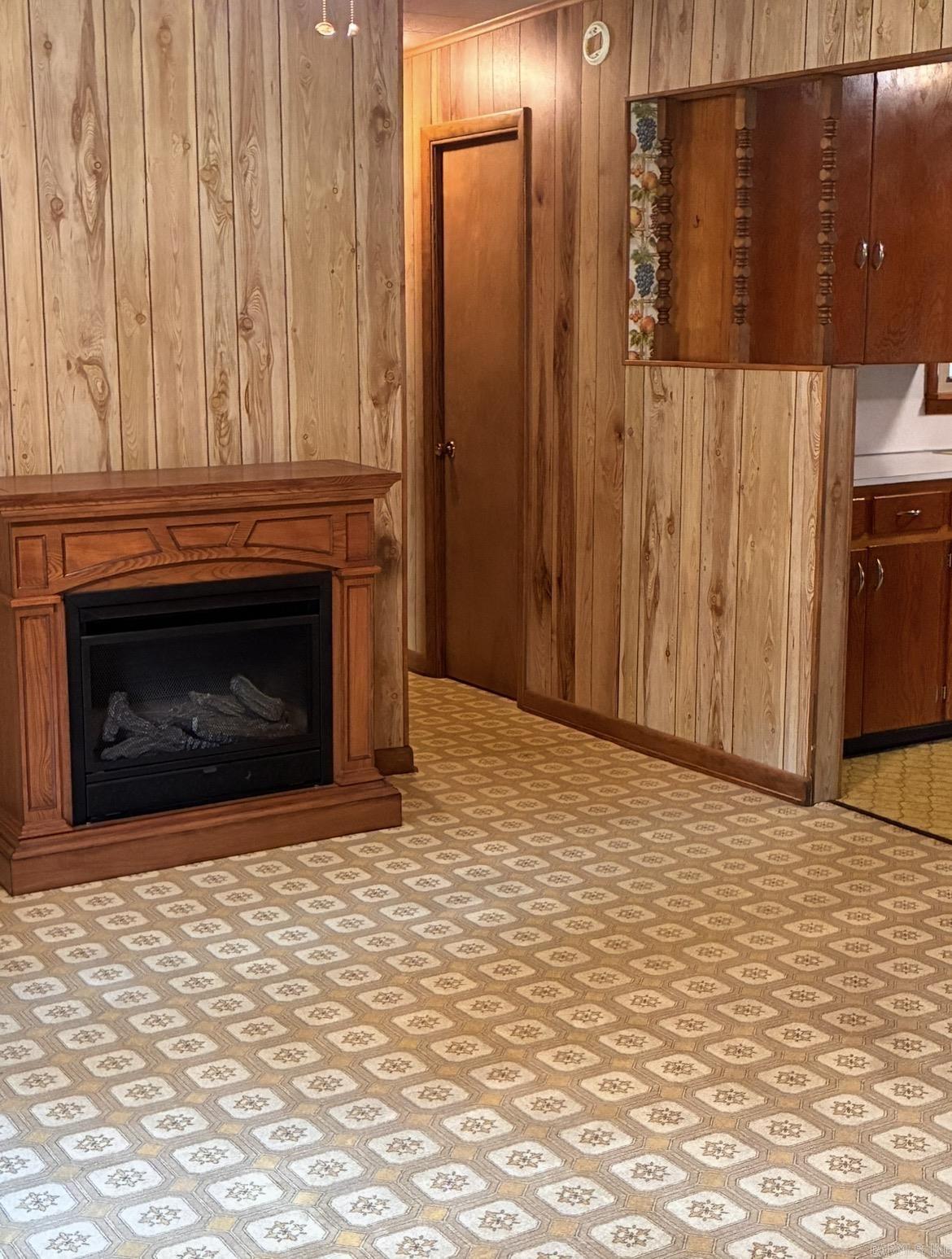 24 Ann  Conway, AR