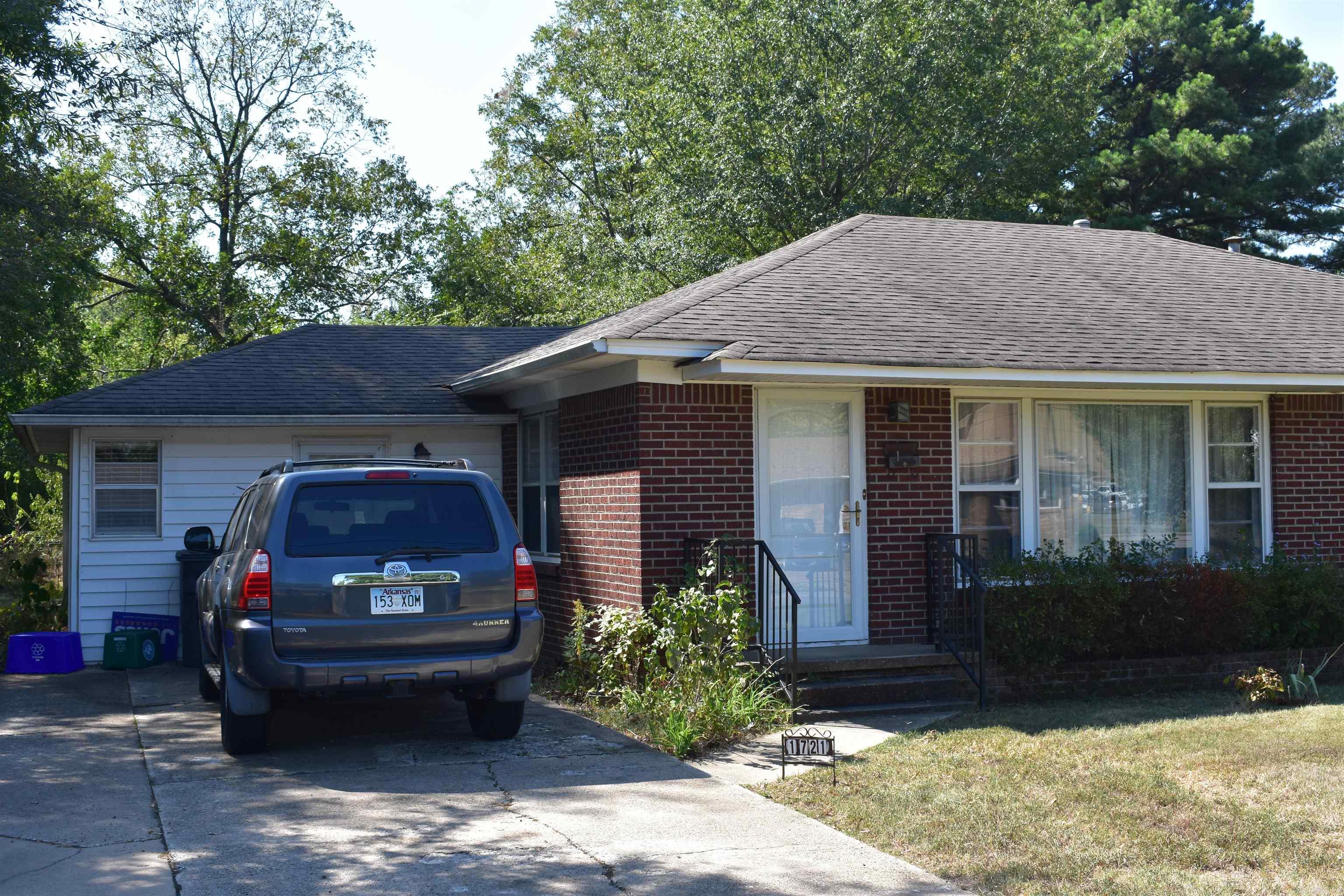 1721 W Arch — photo 3