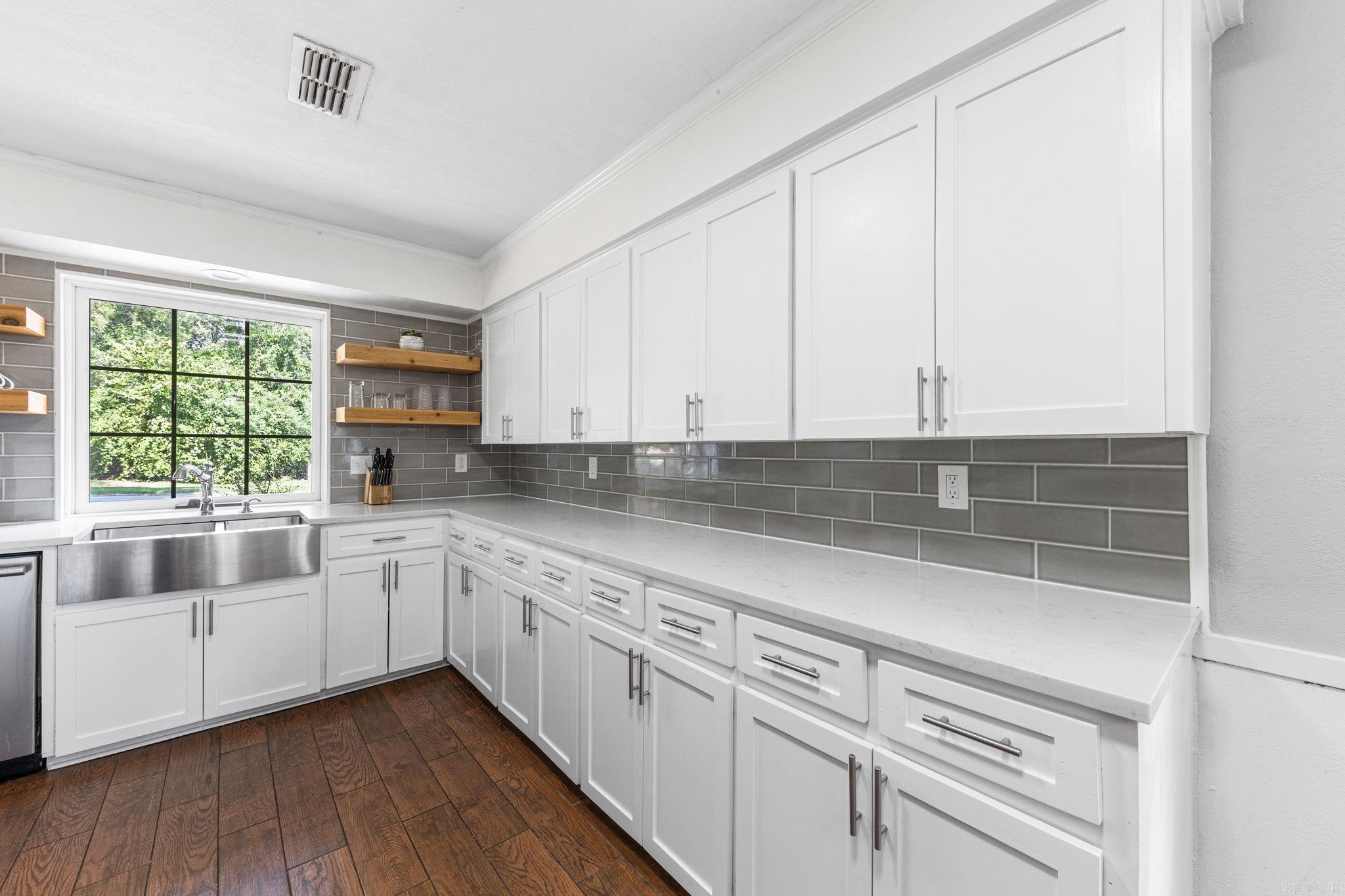 2624 Lakeview  North Little Rock, AR