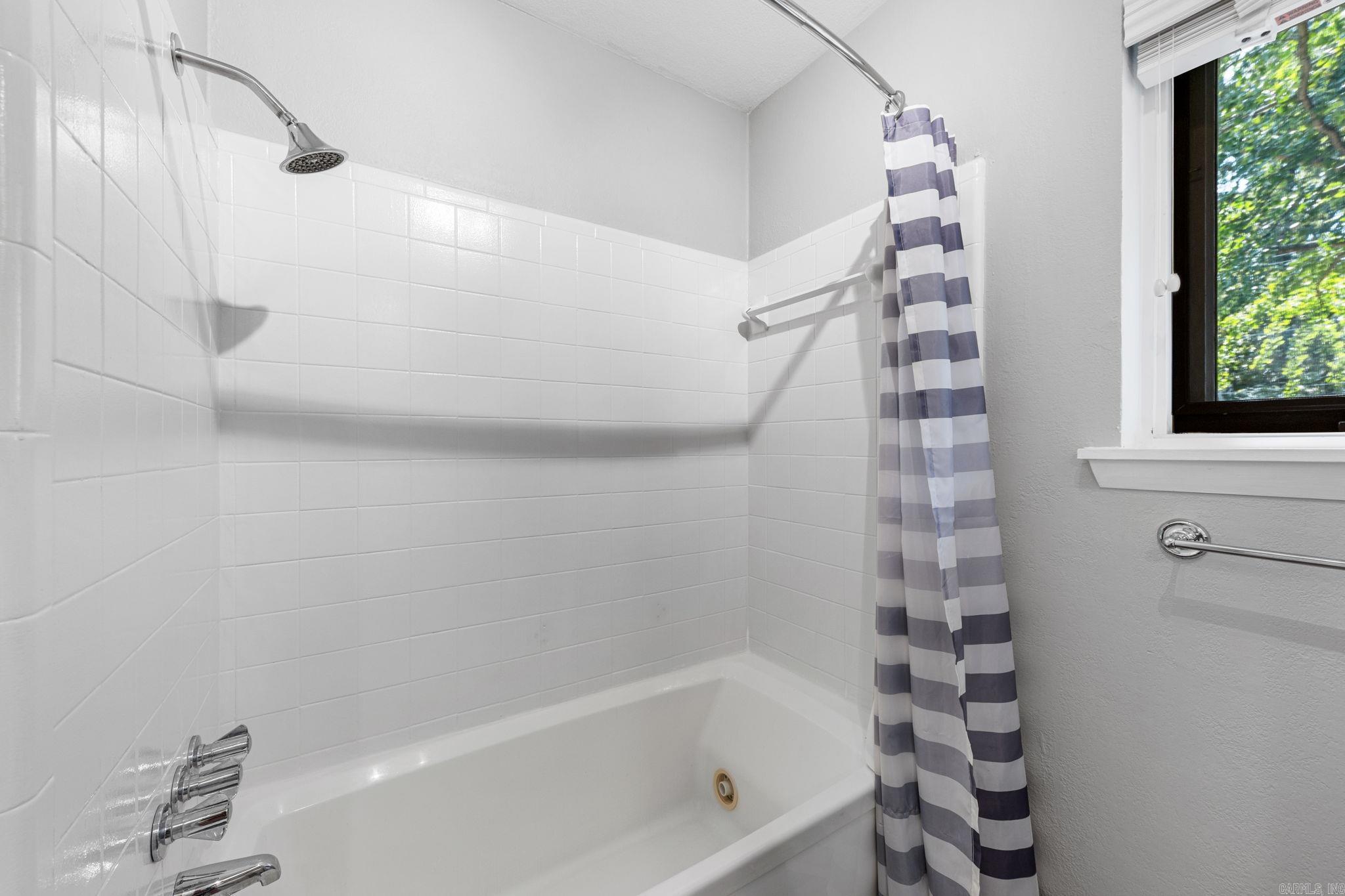 2624 Lakeview  North Little Rock, AR