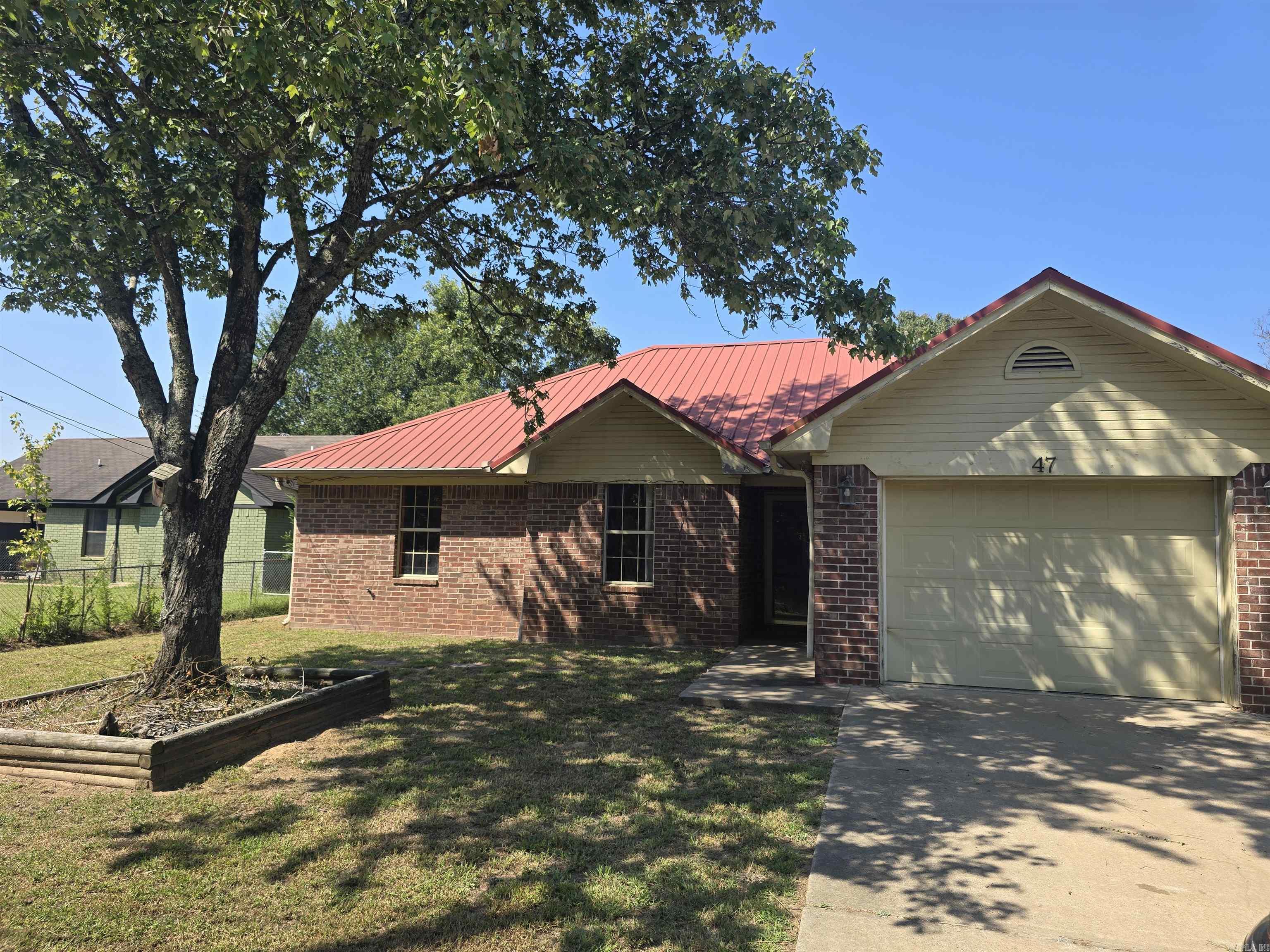 47 Garrett Rd. — photo 2