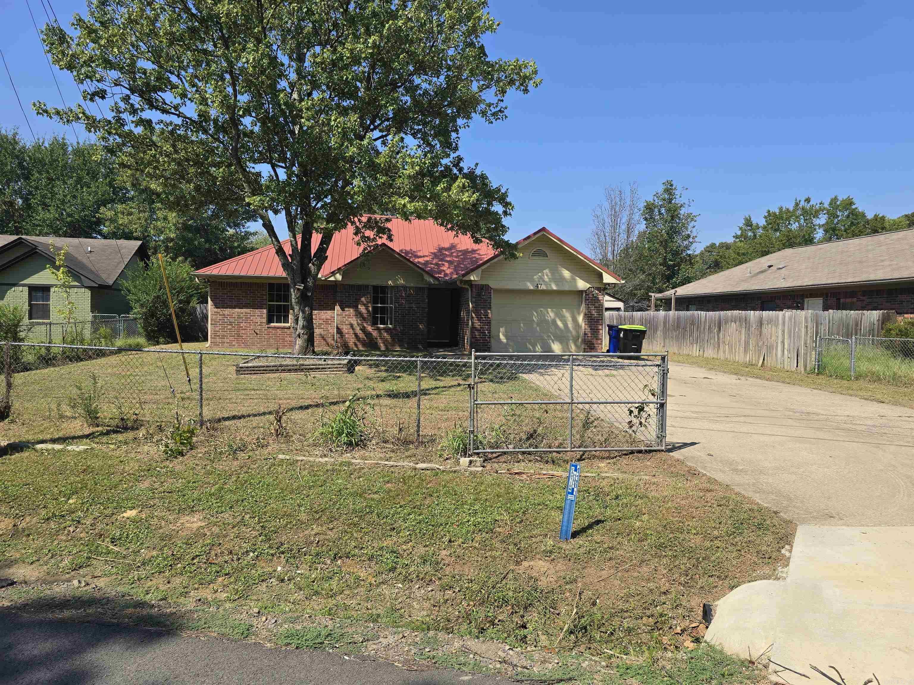 47 Garrett Rd.  Greenbrier, AR