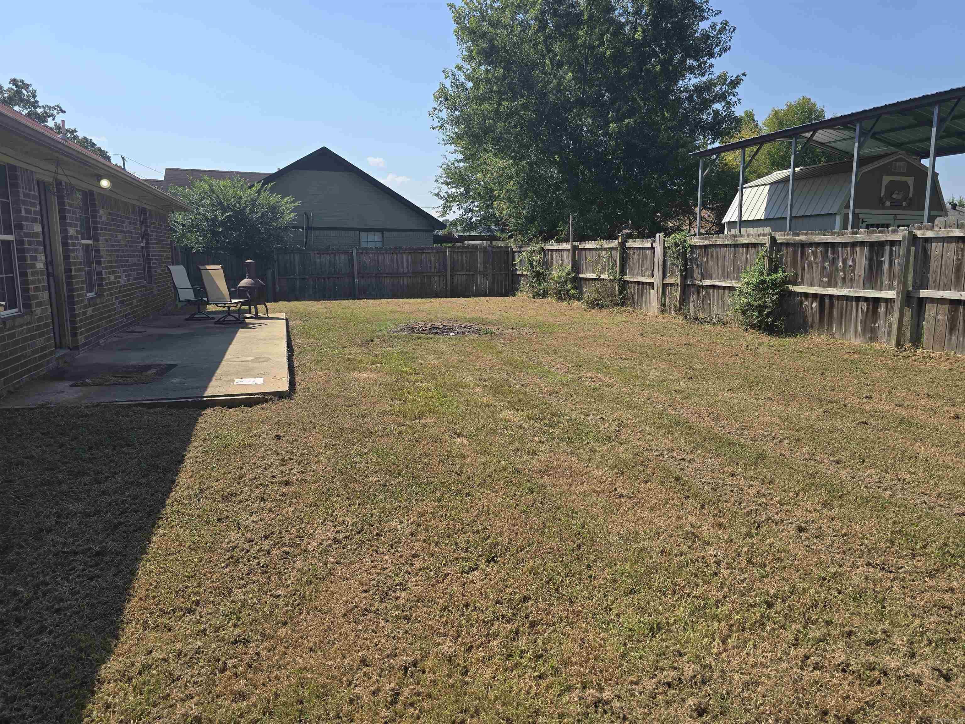 47 Garrett Rd.  Greenbrier, AR