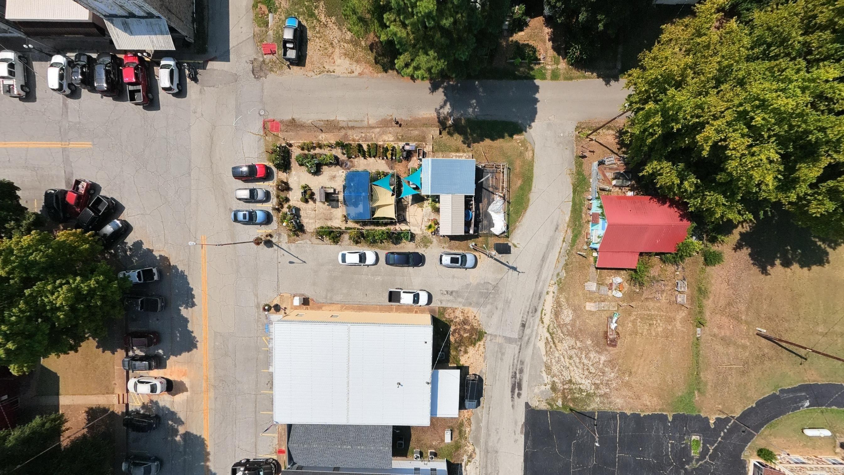 211 S Pickren Street