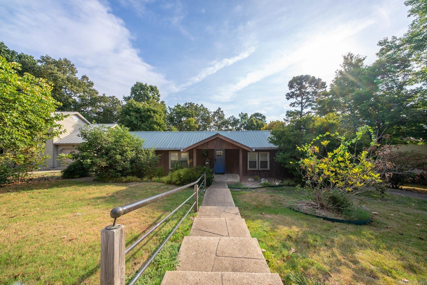168 Riverview Drive