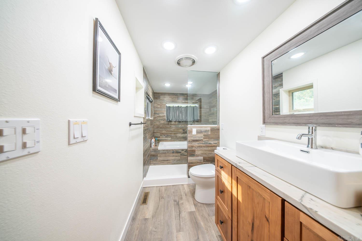 168 Riverview Drive
