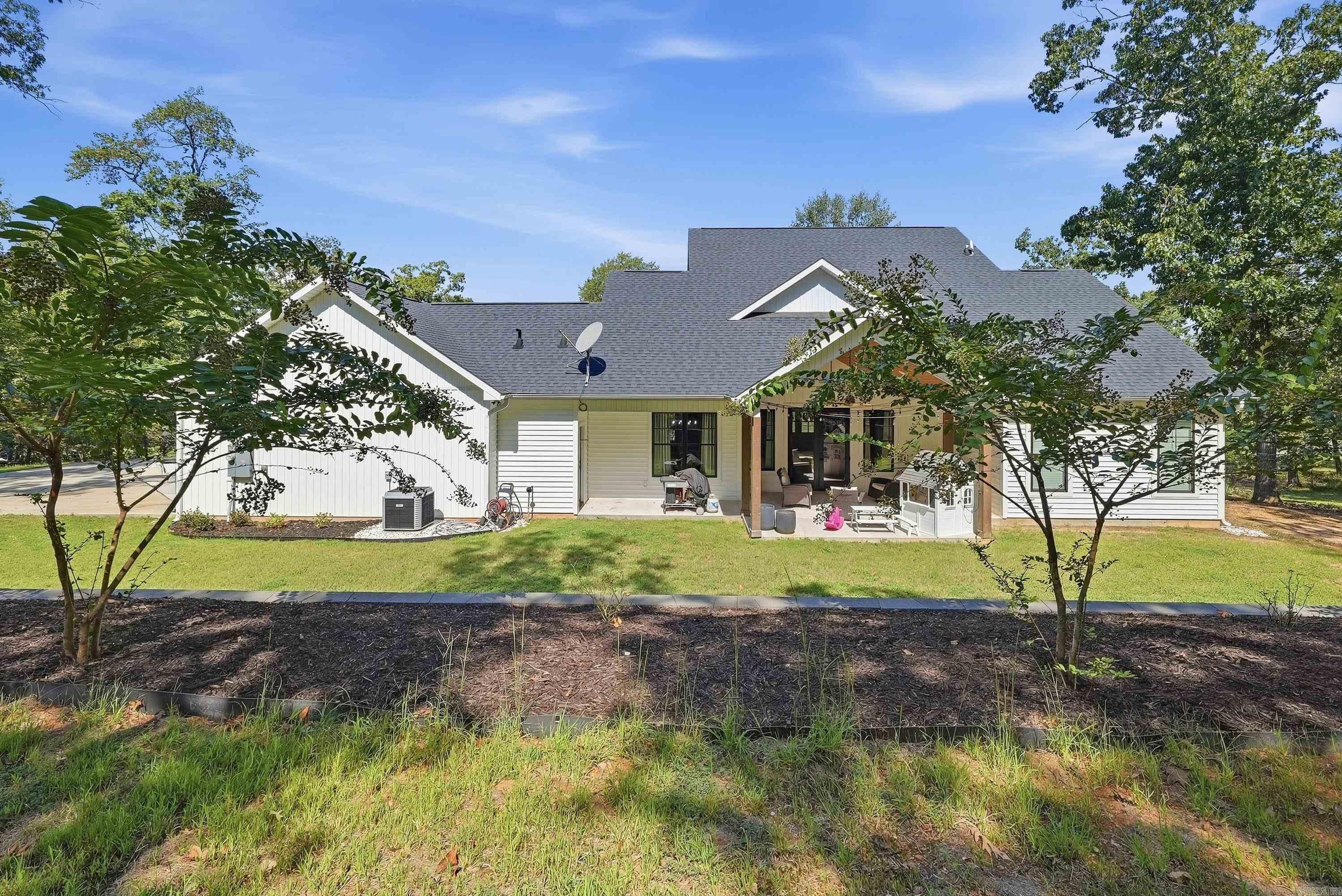 284 Northlake Cove Hot Springs, AR 71901