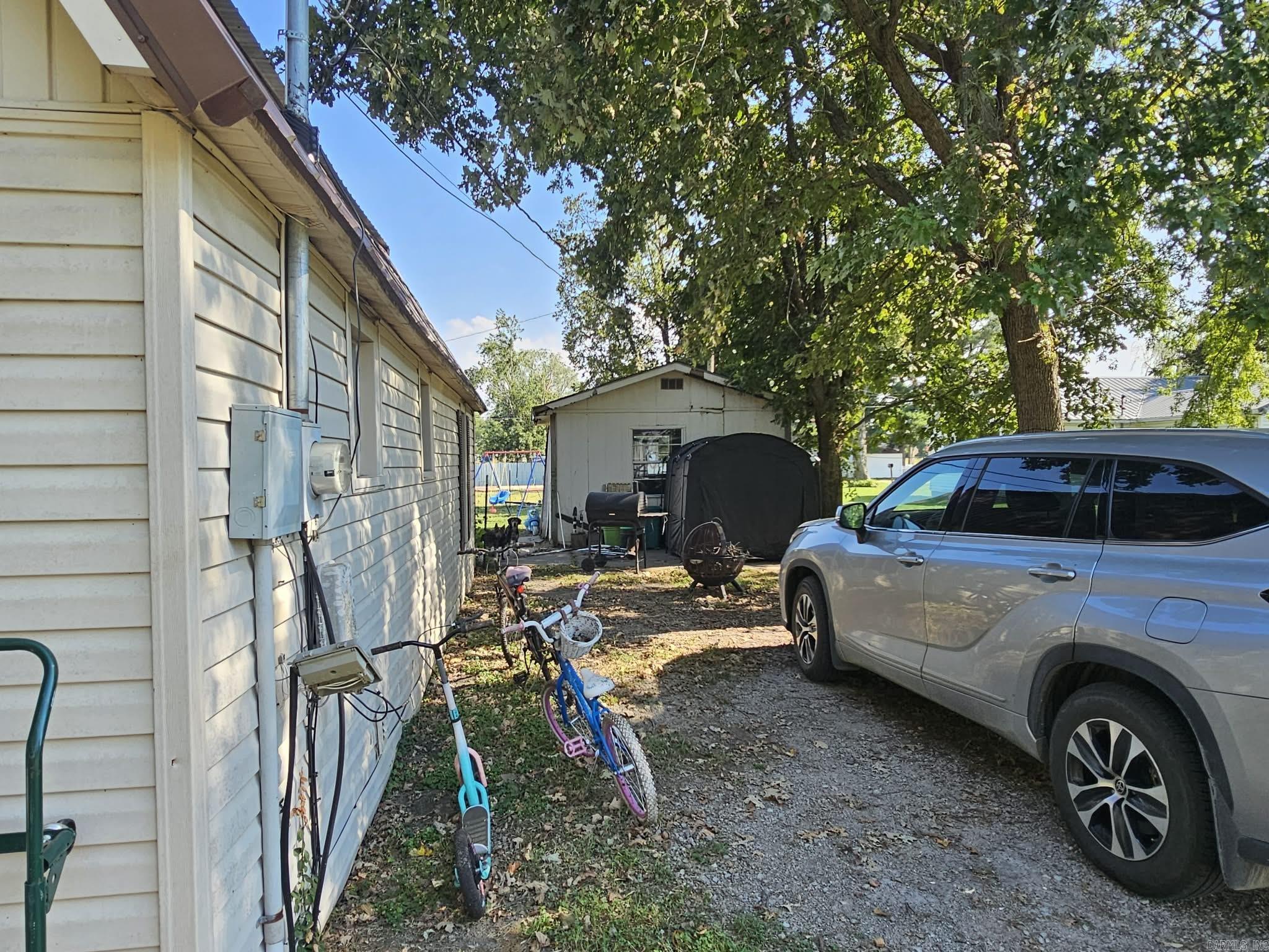 157 E Warren  Piggott, AR