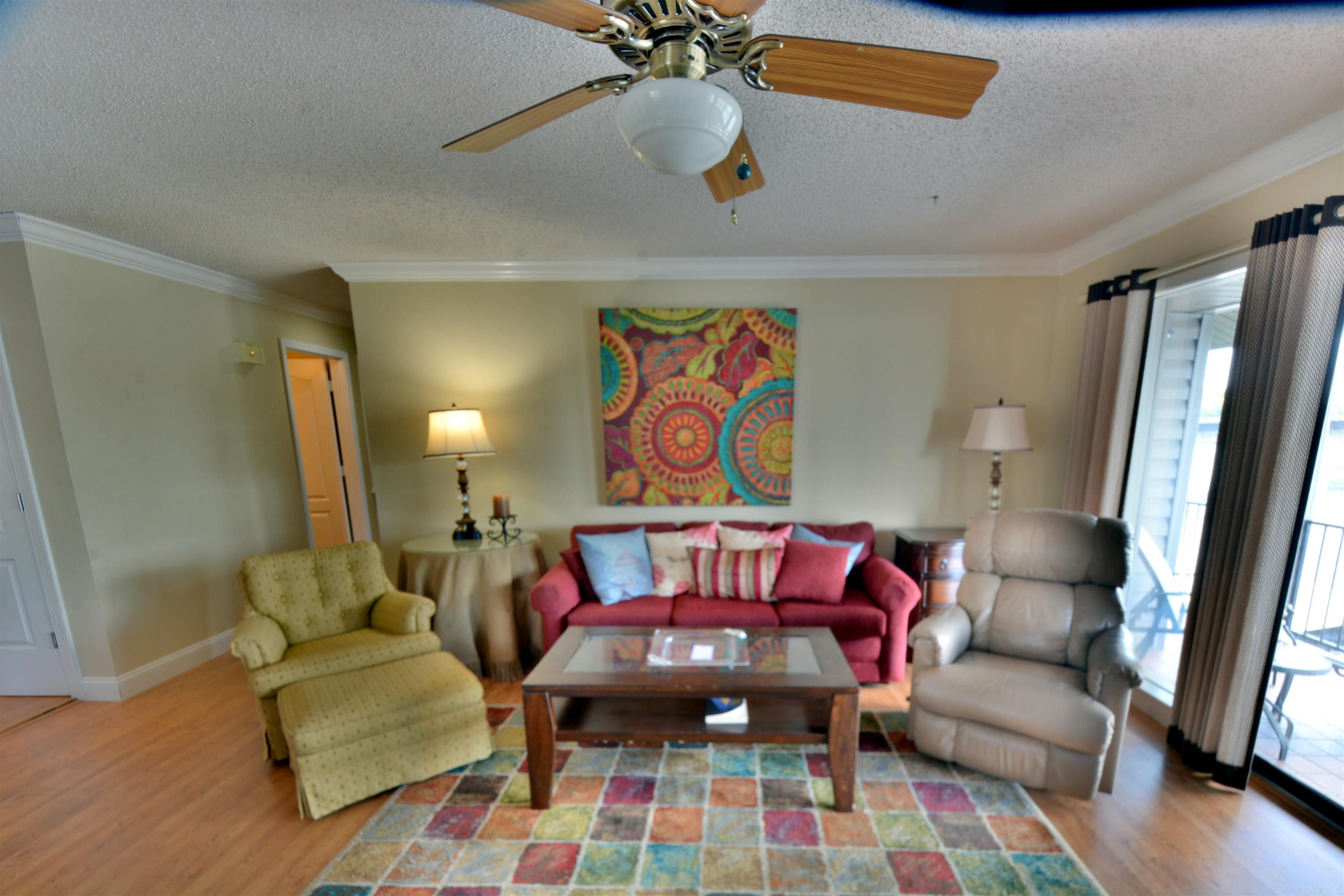 1319 AIRPORT  Hot Springs, AR