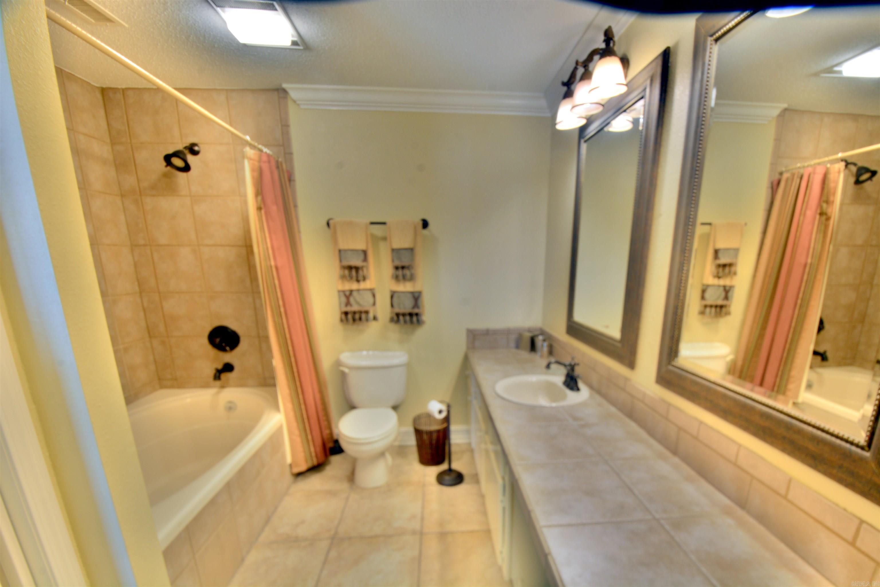 1319 AIRPORT  Hot Springs, AR