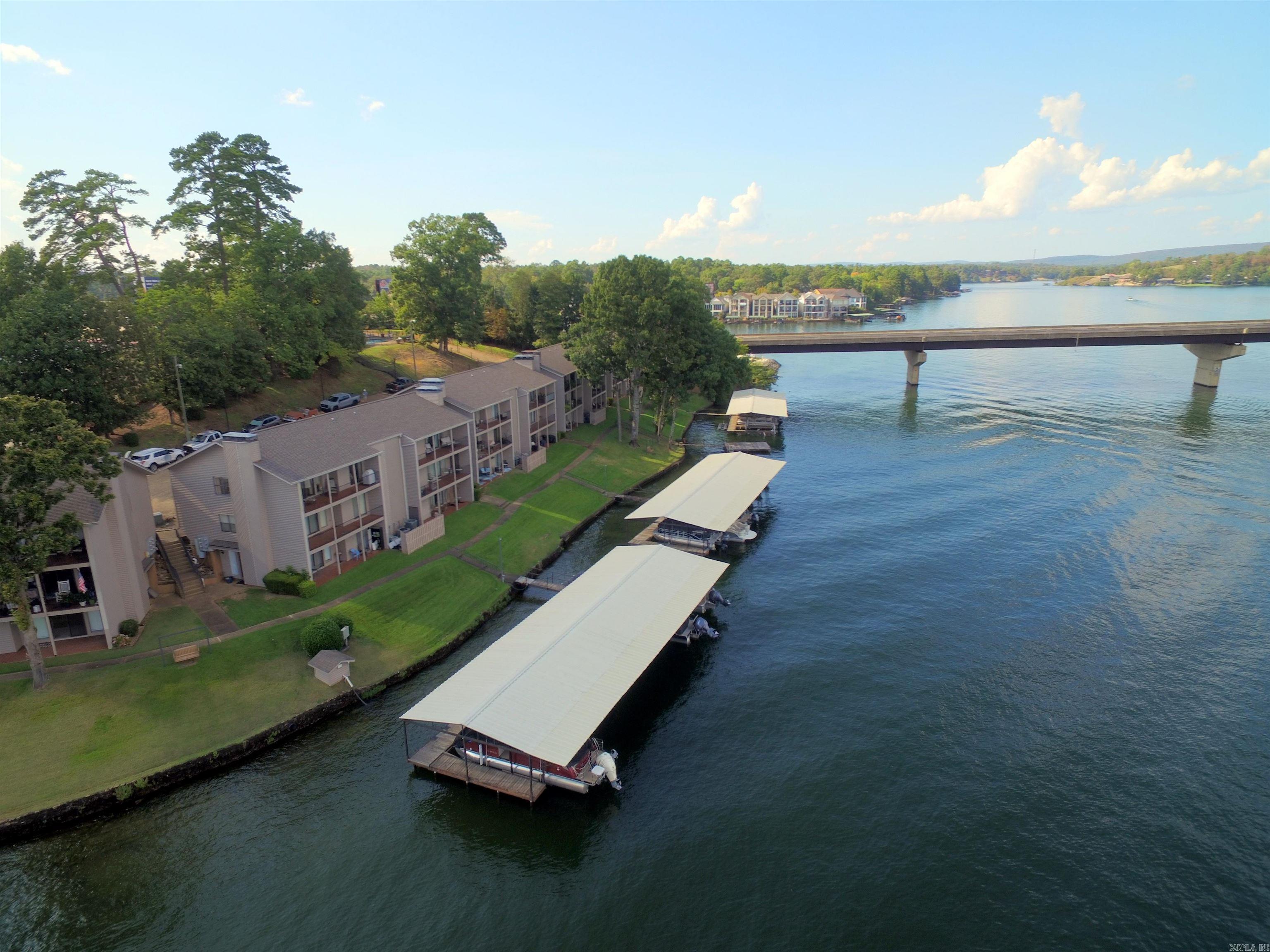 1319 AIRPORT  Hot Springs, AR
