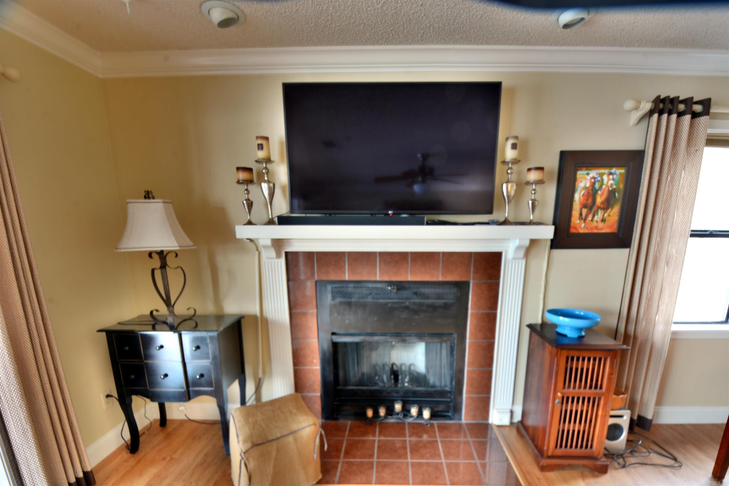 1319 AIRPORT  Hot Springs, AR