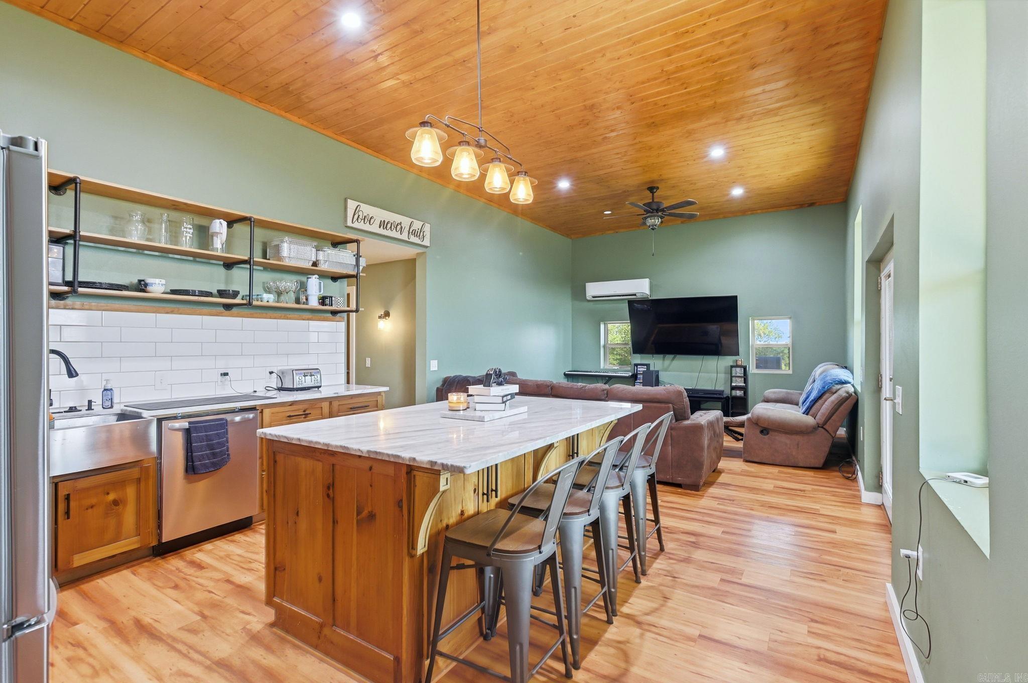 292 Easy  Malvern, AR