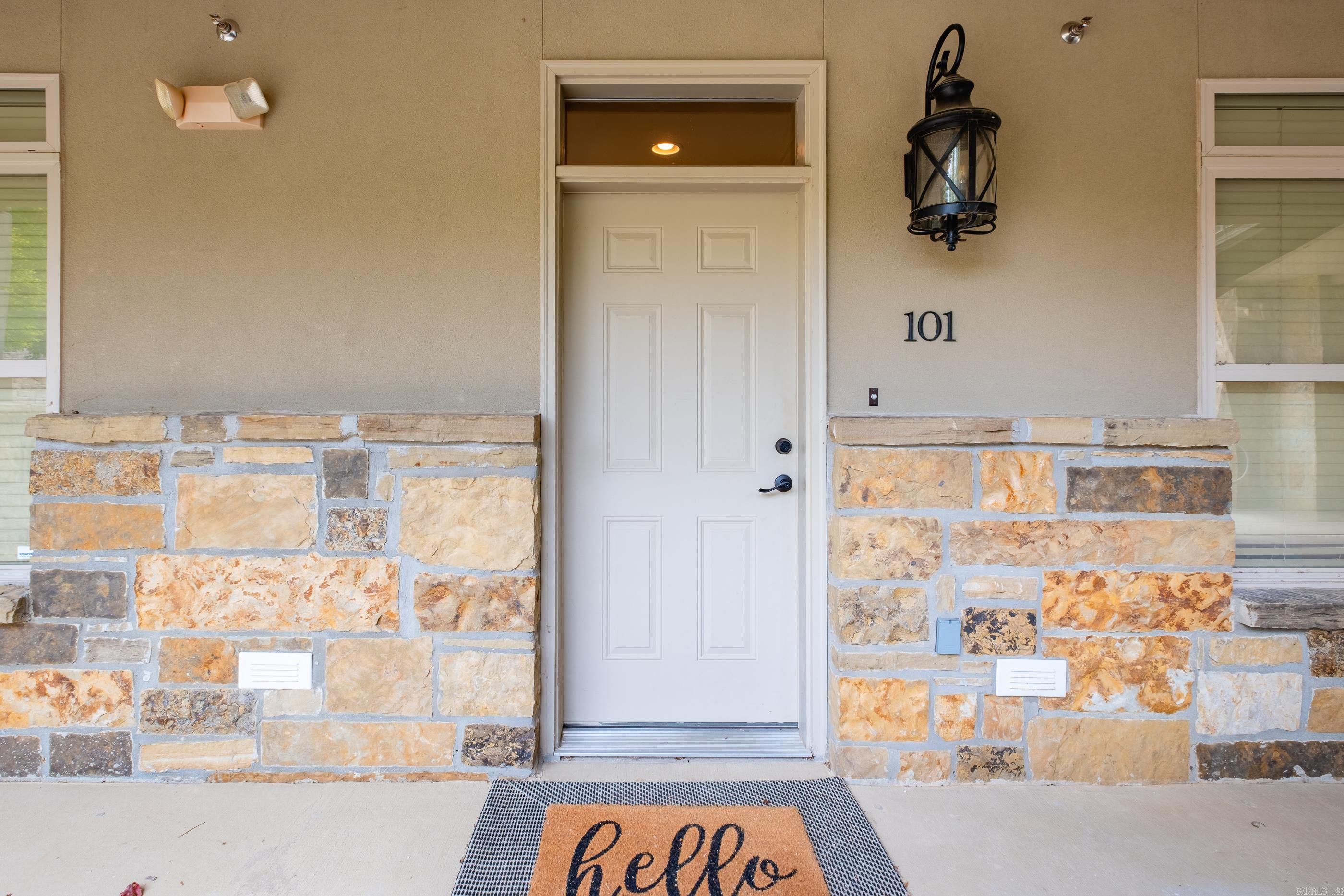 100 Vallon Ln — photo 2
