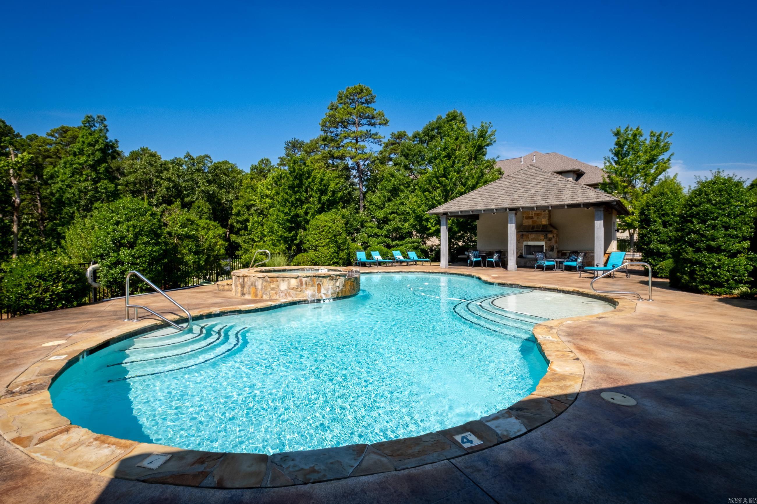 100 Vallon Ln  Little Rock, AR