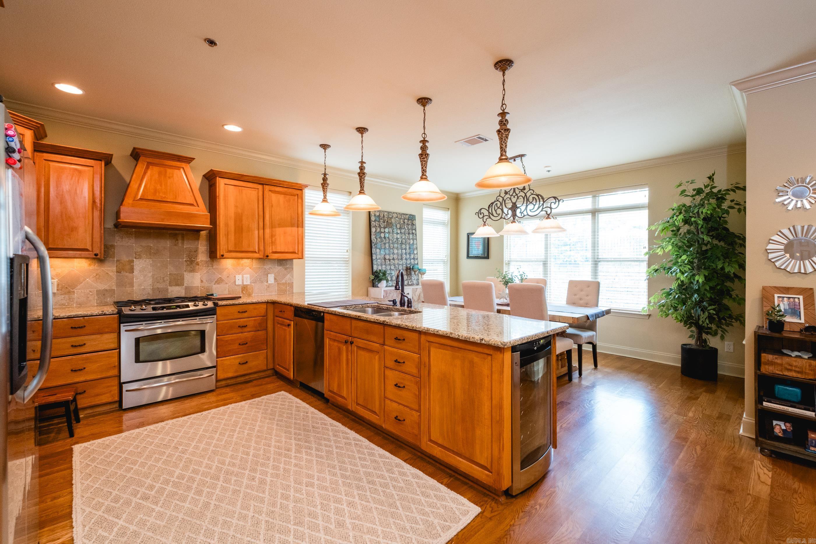100 Vallon Ln  Little Rock, AR