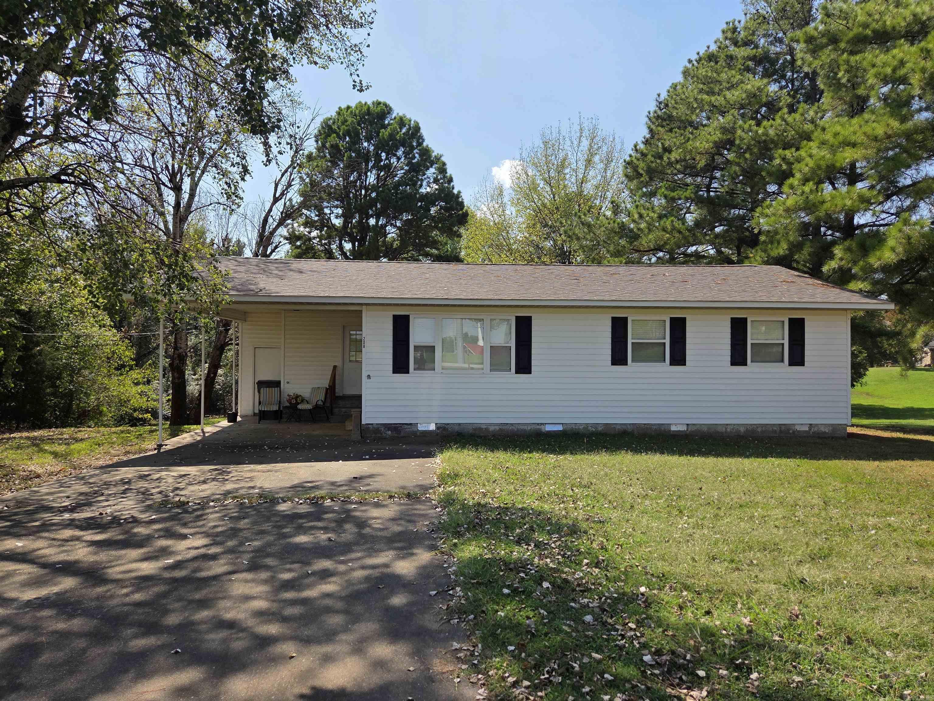 208  Academy  Paragould, AR