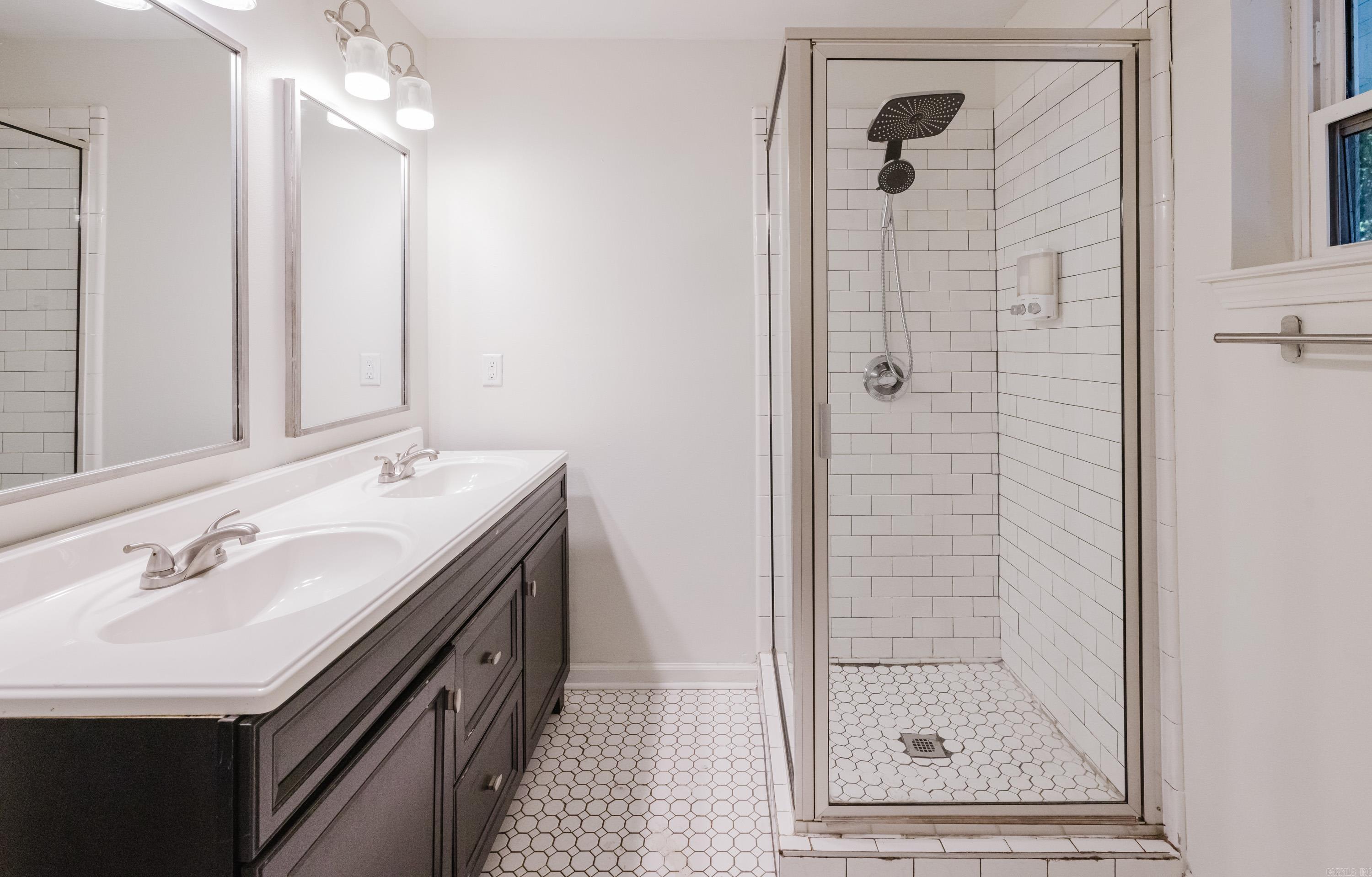 1713 Iris Street Little Rock, AR 72202-1809