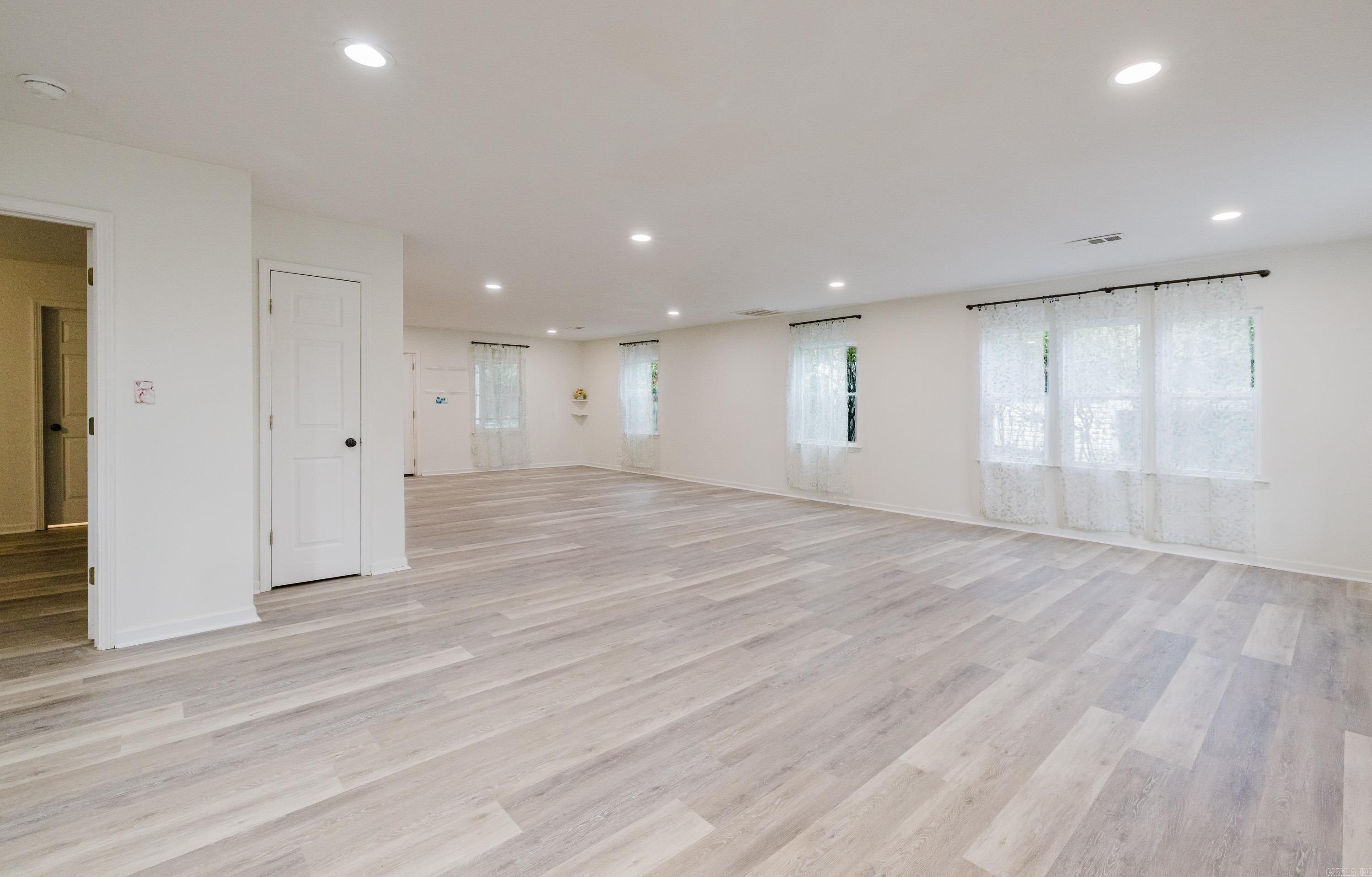 1713 Iris Street Little Rock, AR 72202-1809