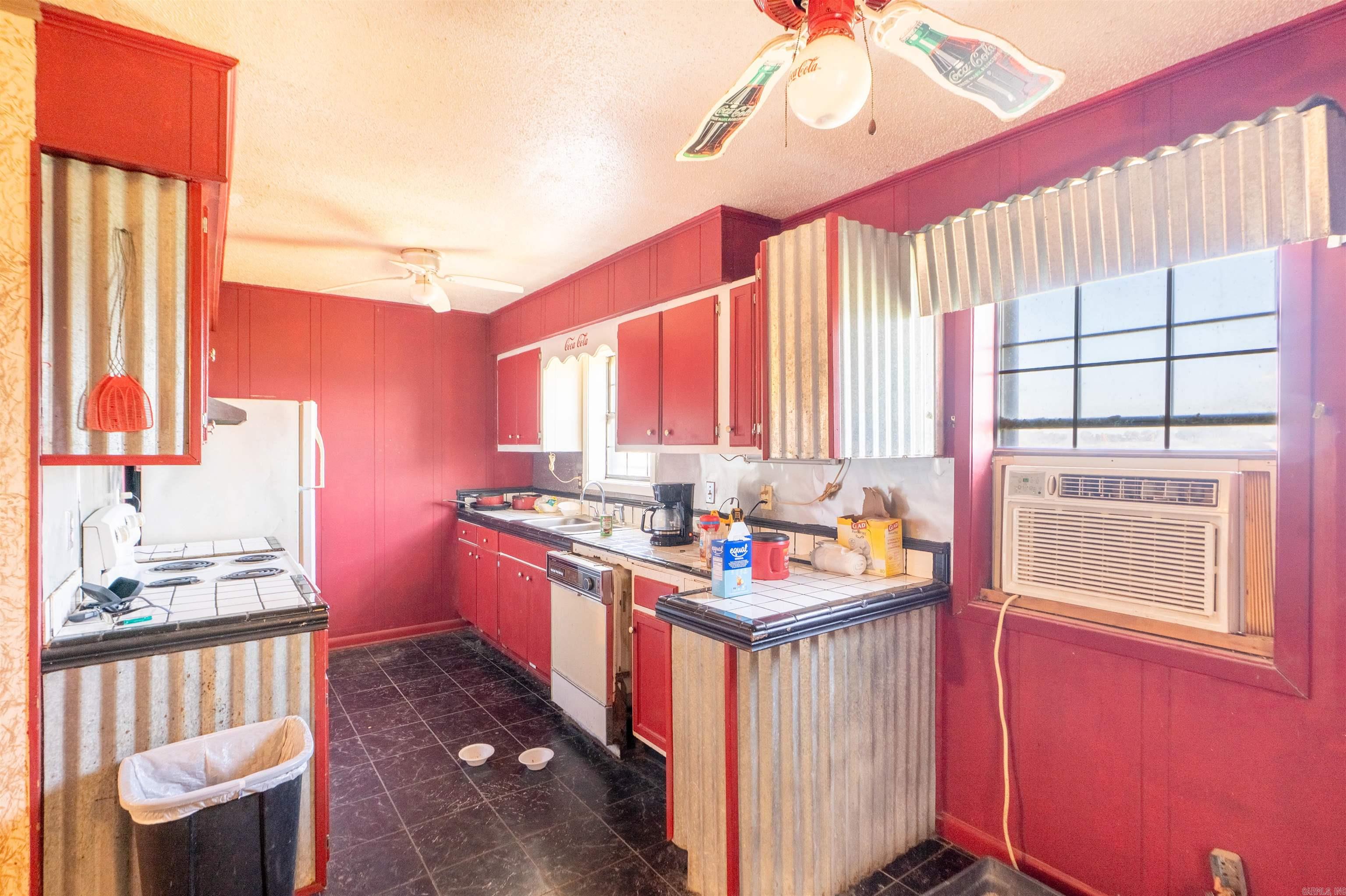 1407 Lee Road 248  Marianna, AR