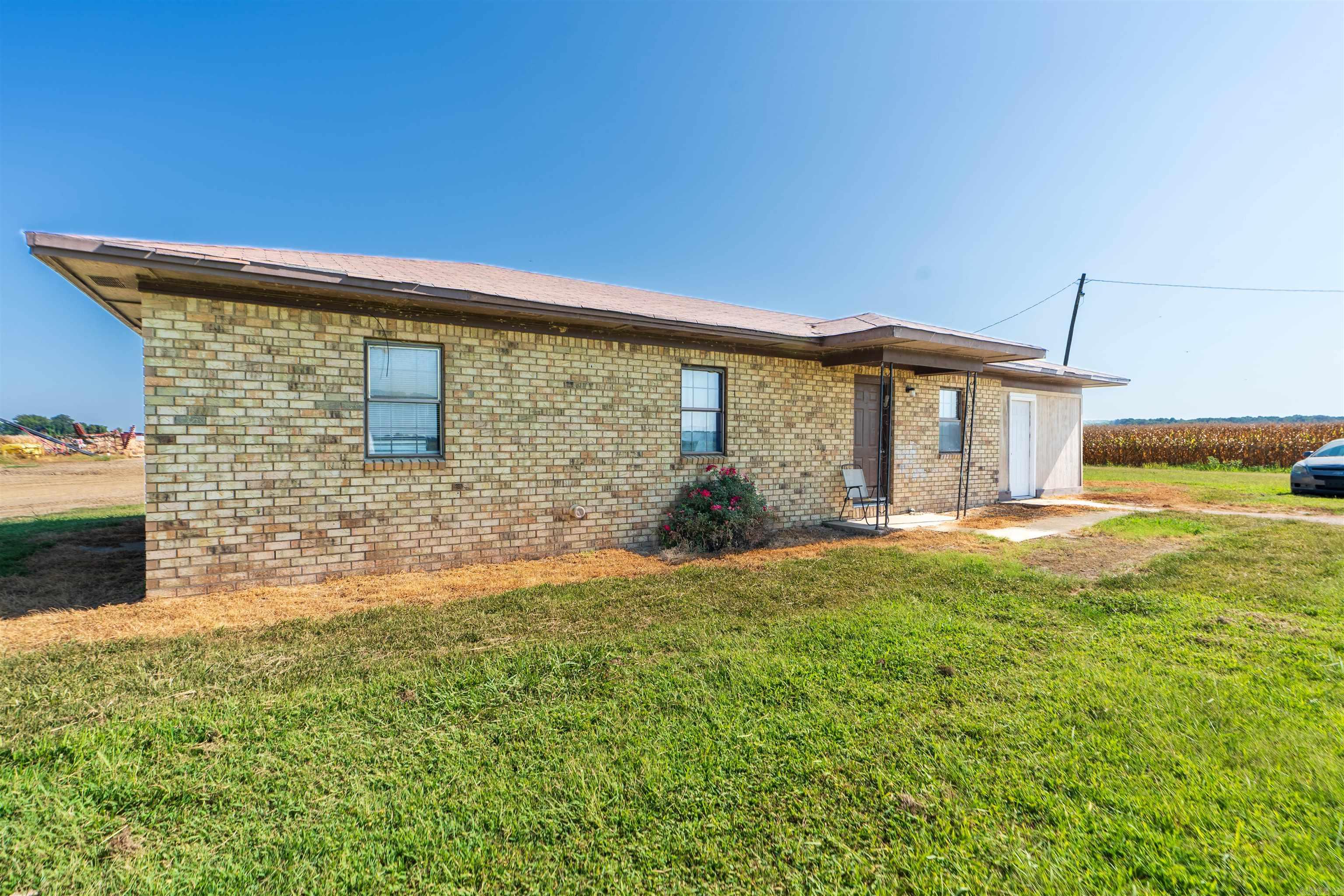 1407 Lee Road 248  Marianna, AR