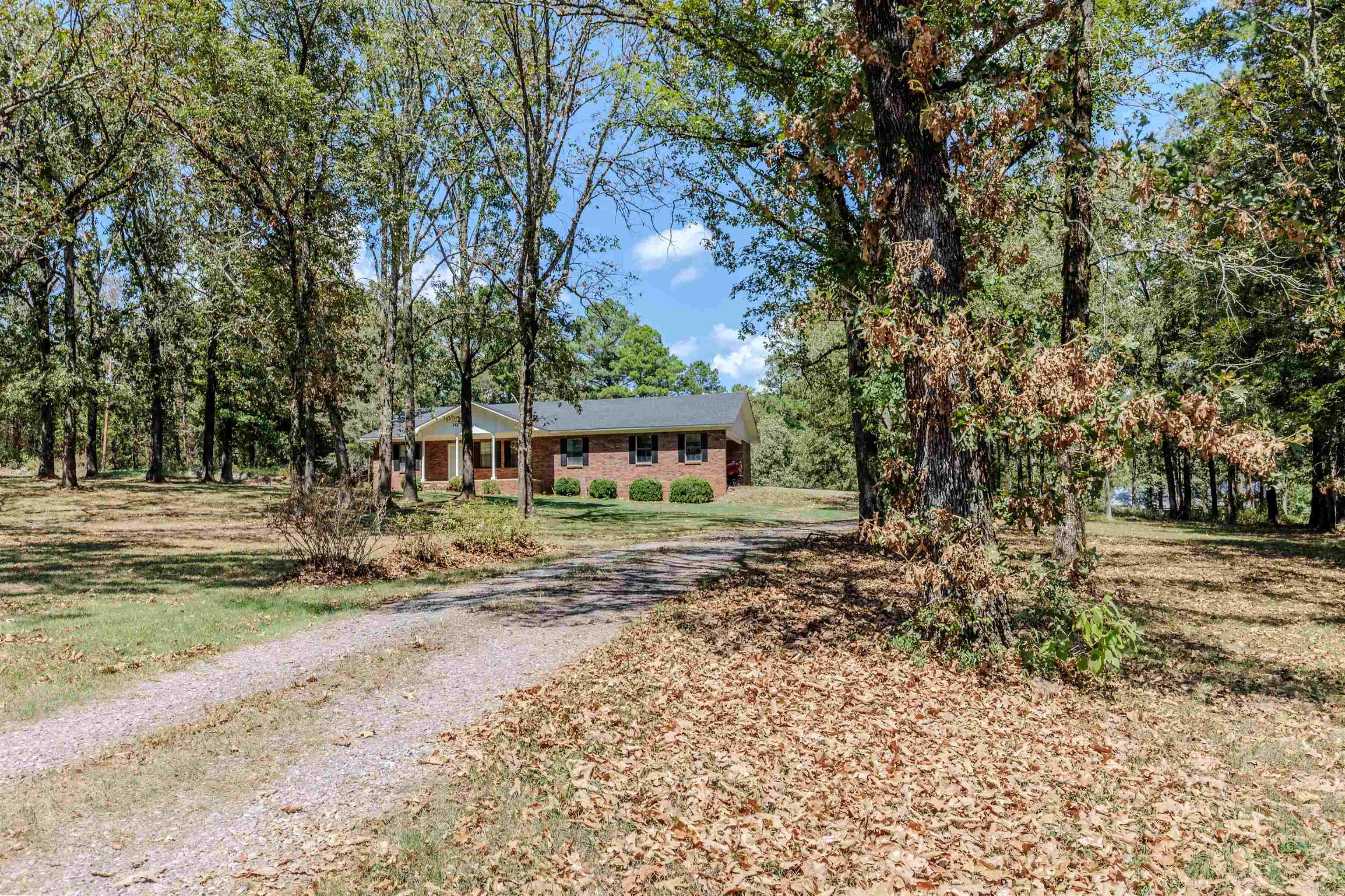 3438 W Highway 60  Perryville, AR