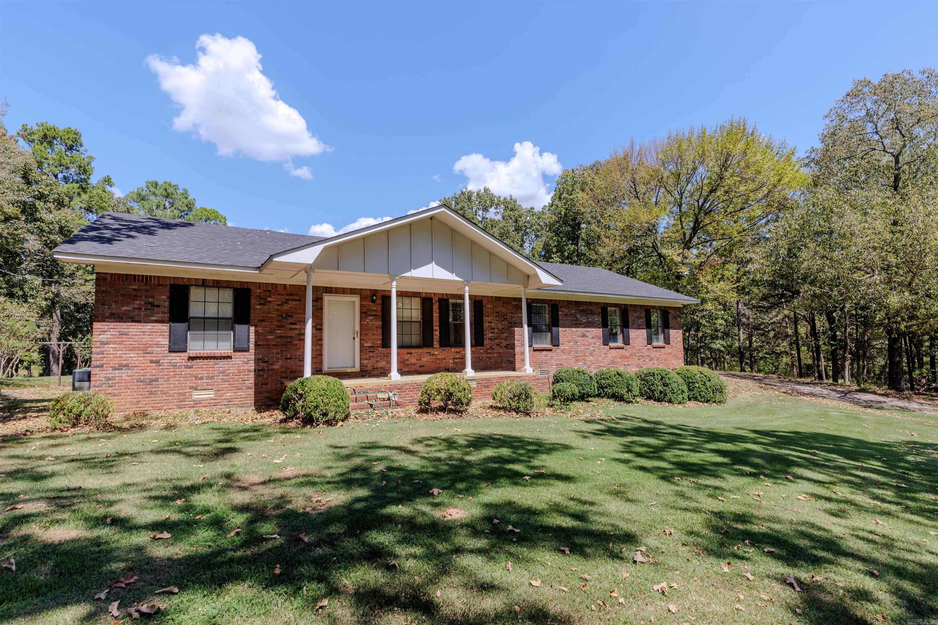 3438 W Highway 60  Perryville, AR