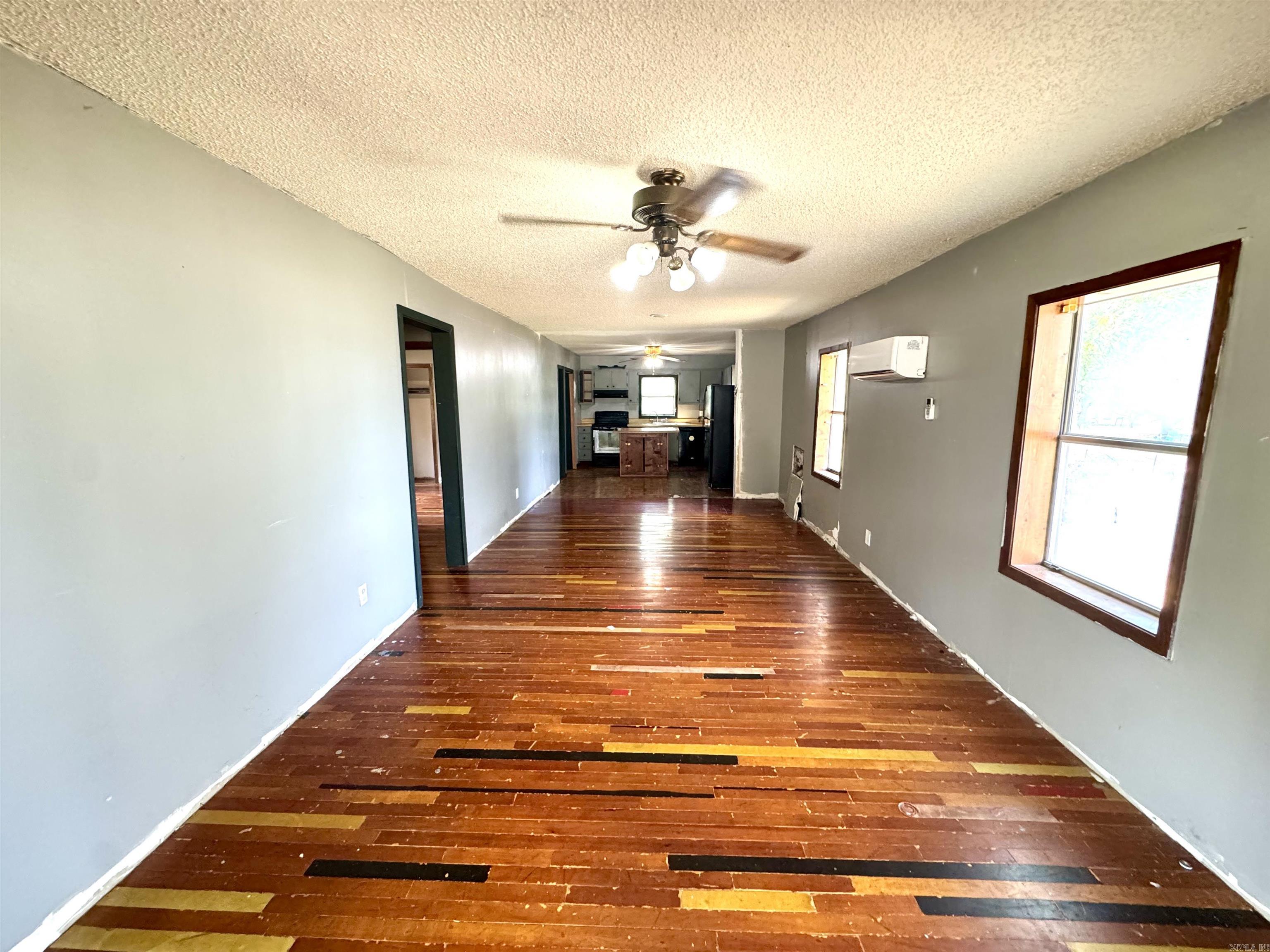 103 N Oak  Brookland, AR