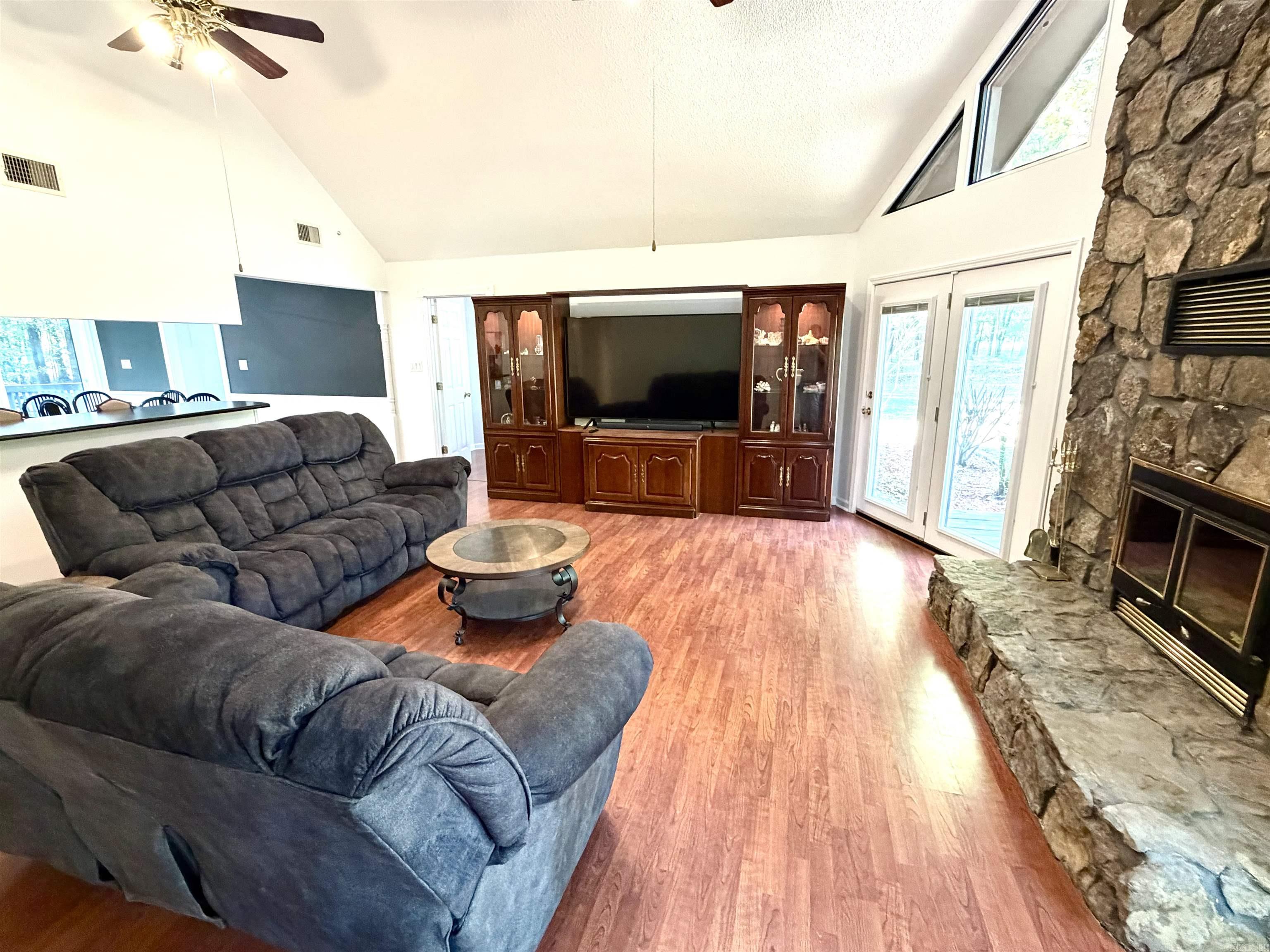 4323 Highway 104  White Hall, AR