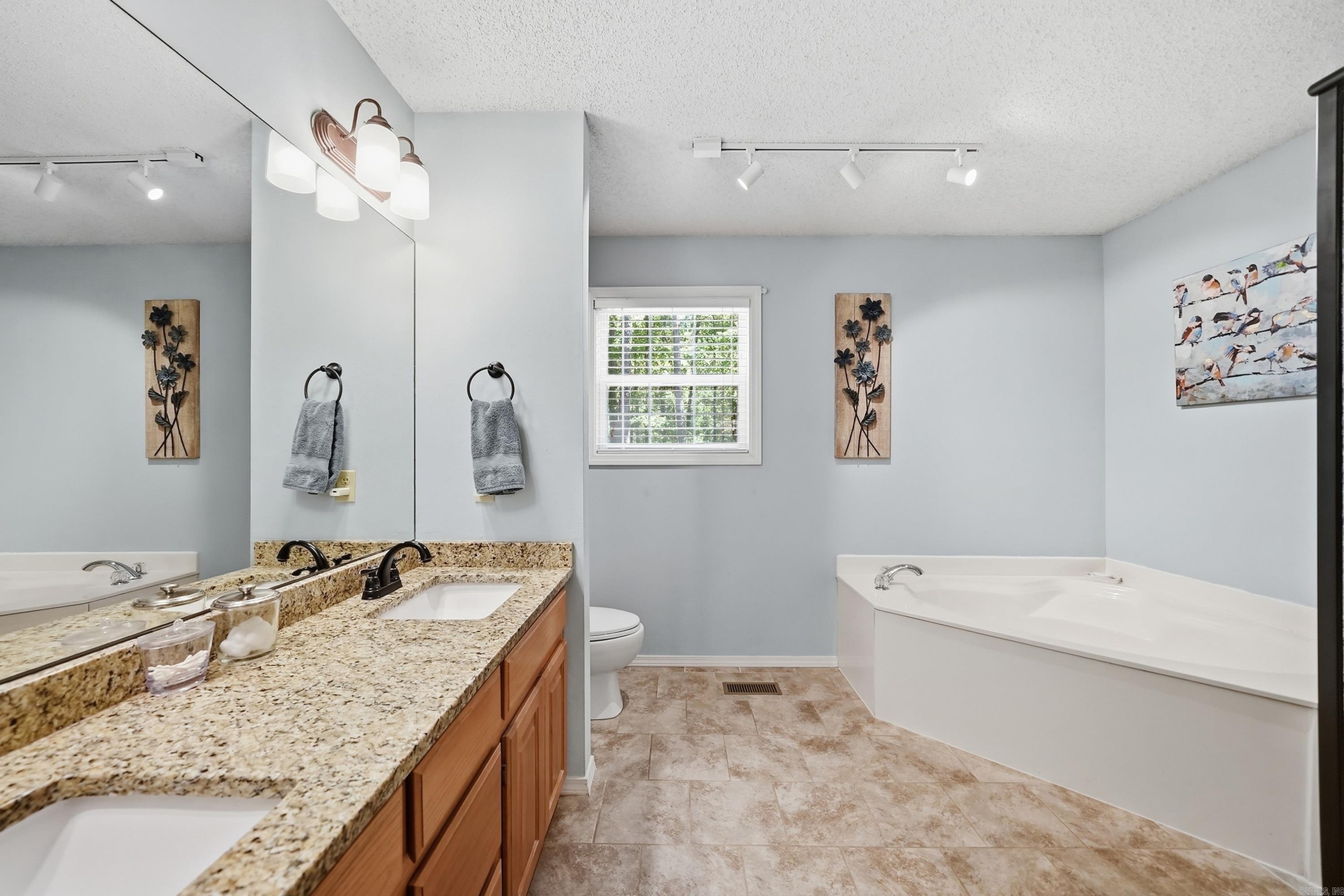 11 Alicante Lane Hot Springs Village, AR 71909
