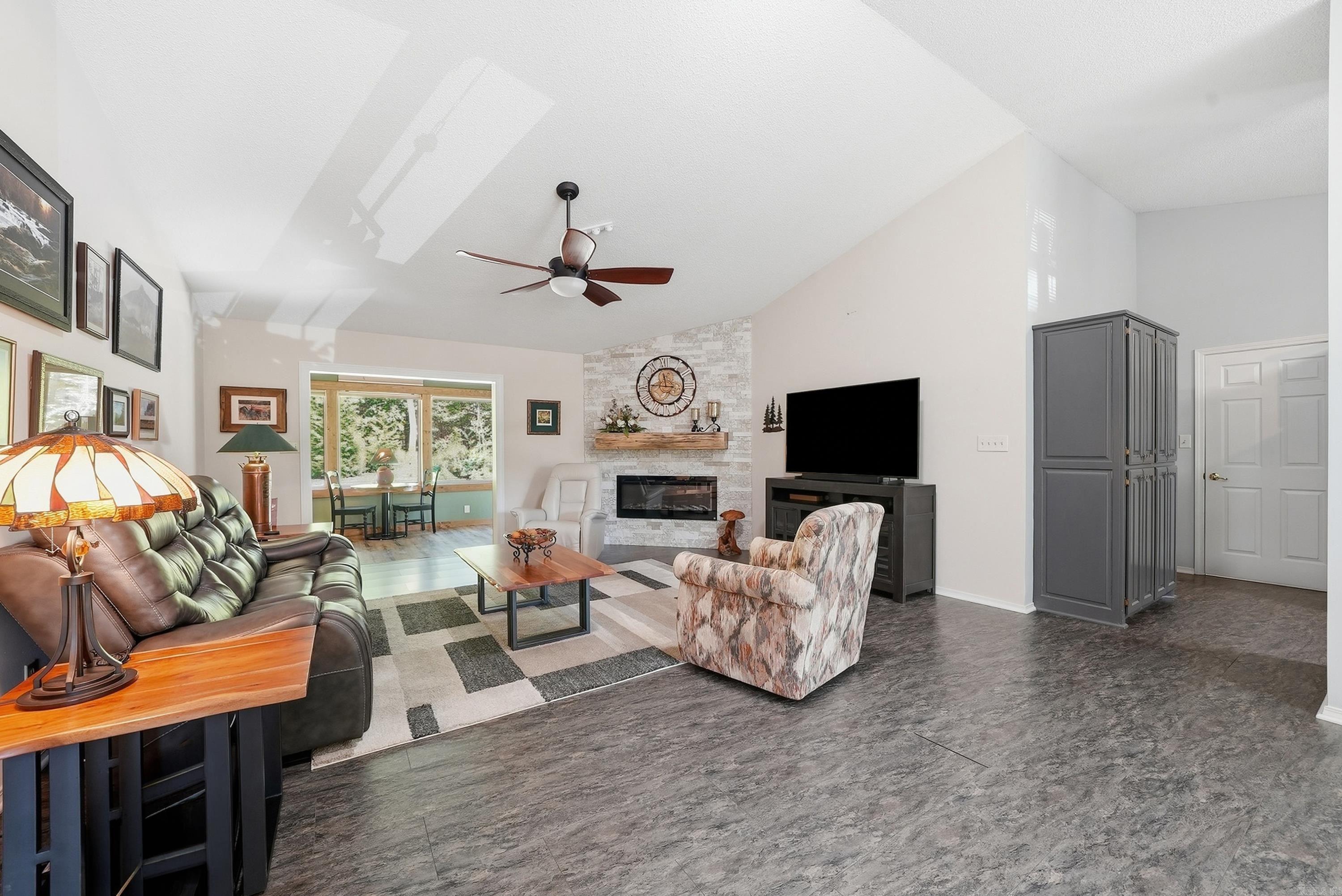 11 Alicante Lane Hot Springs Village, AR 71909
