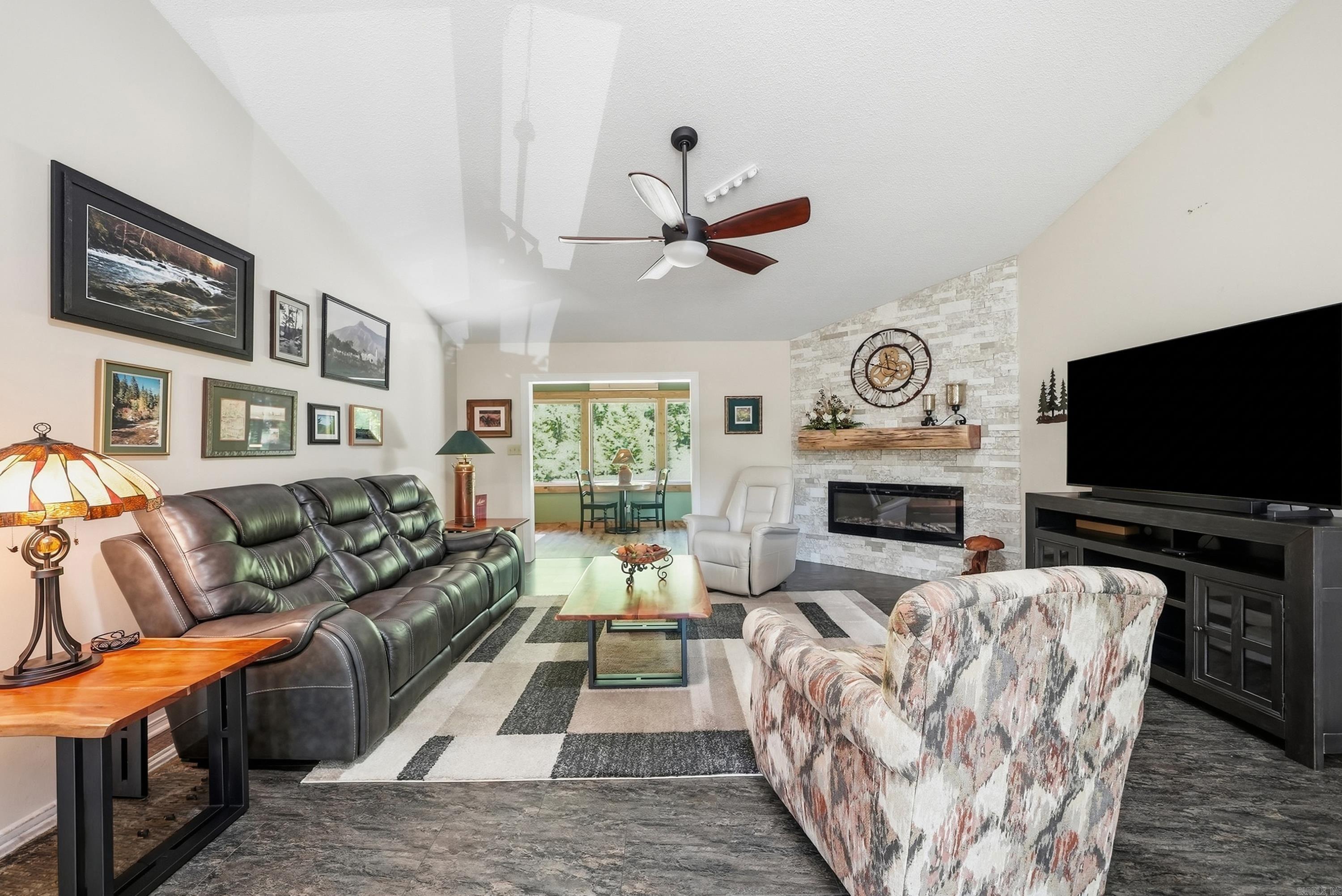 11 Alicante Lane Hot Springs Village, AR 71909