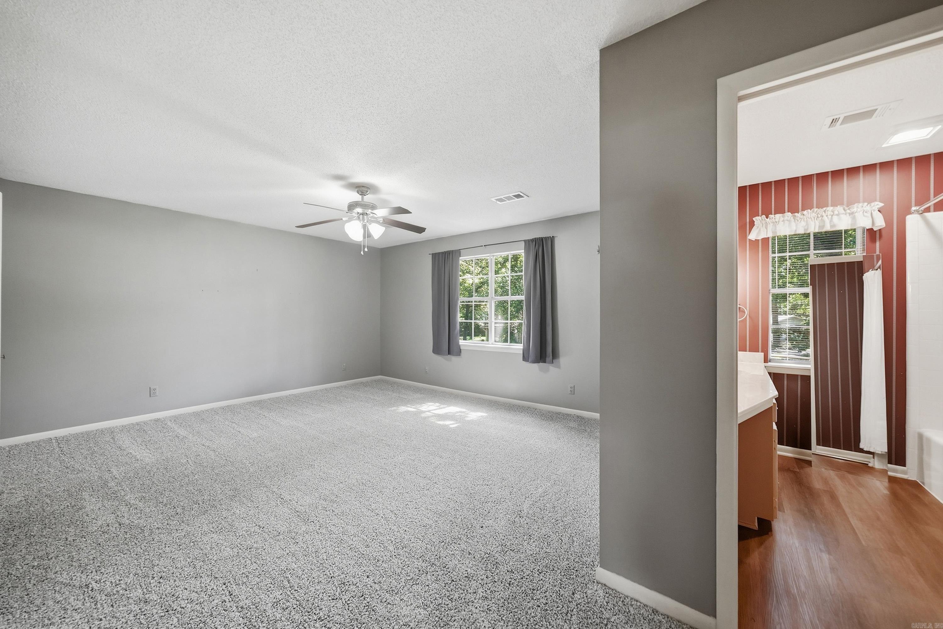 1701 War Eagle  North Little Rock, AR