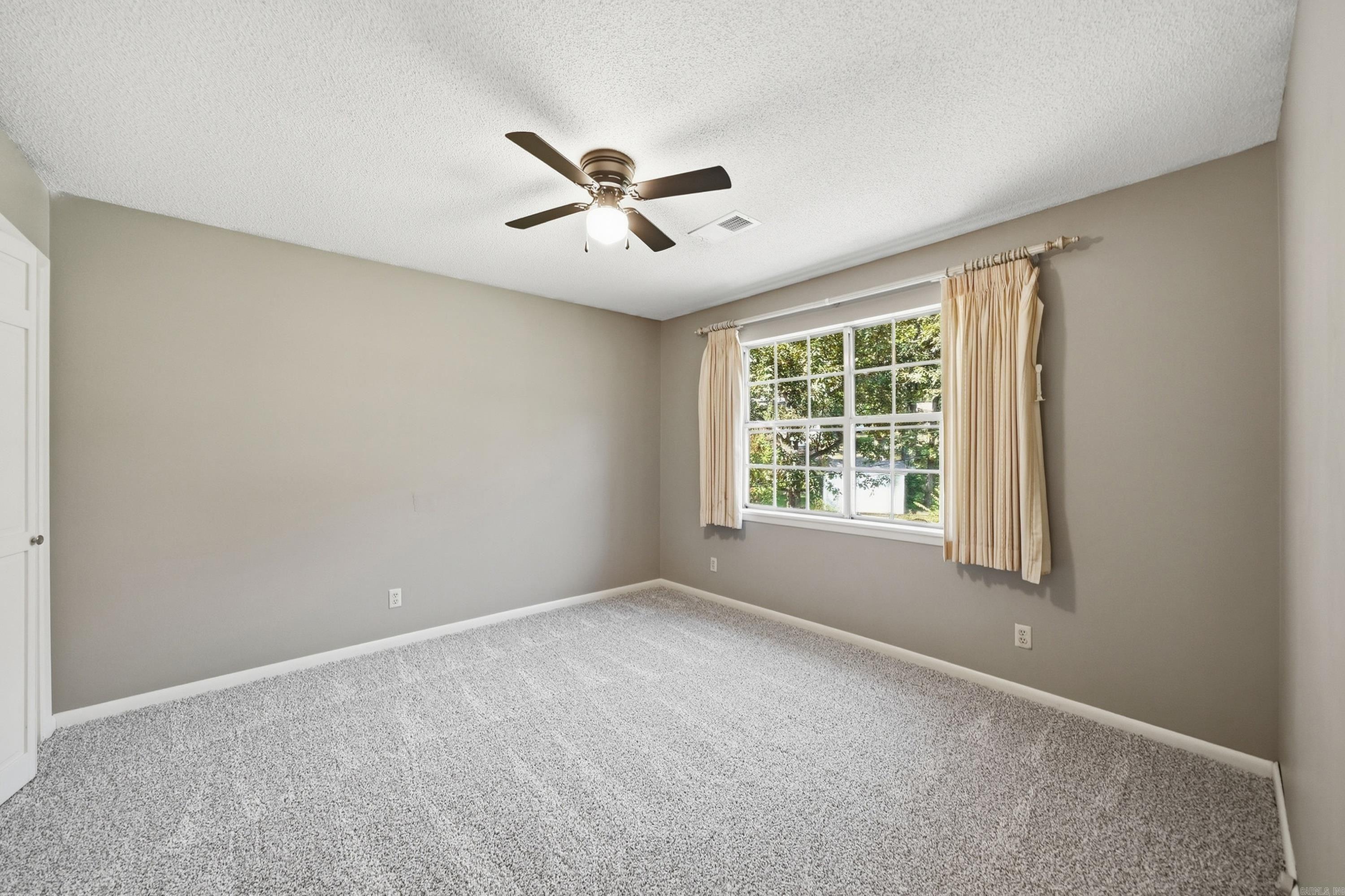 1701 War Eagle  North Little Rock, AR