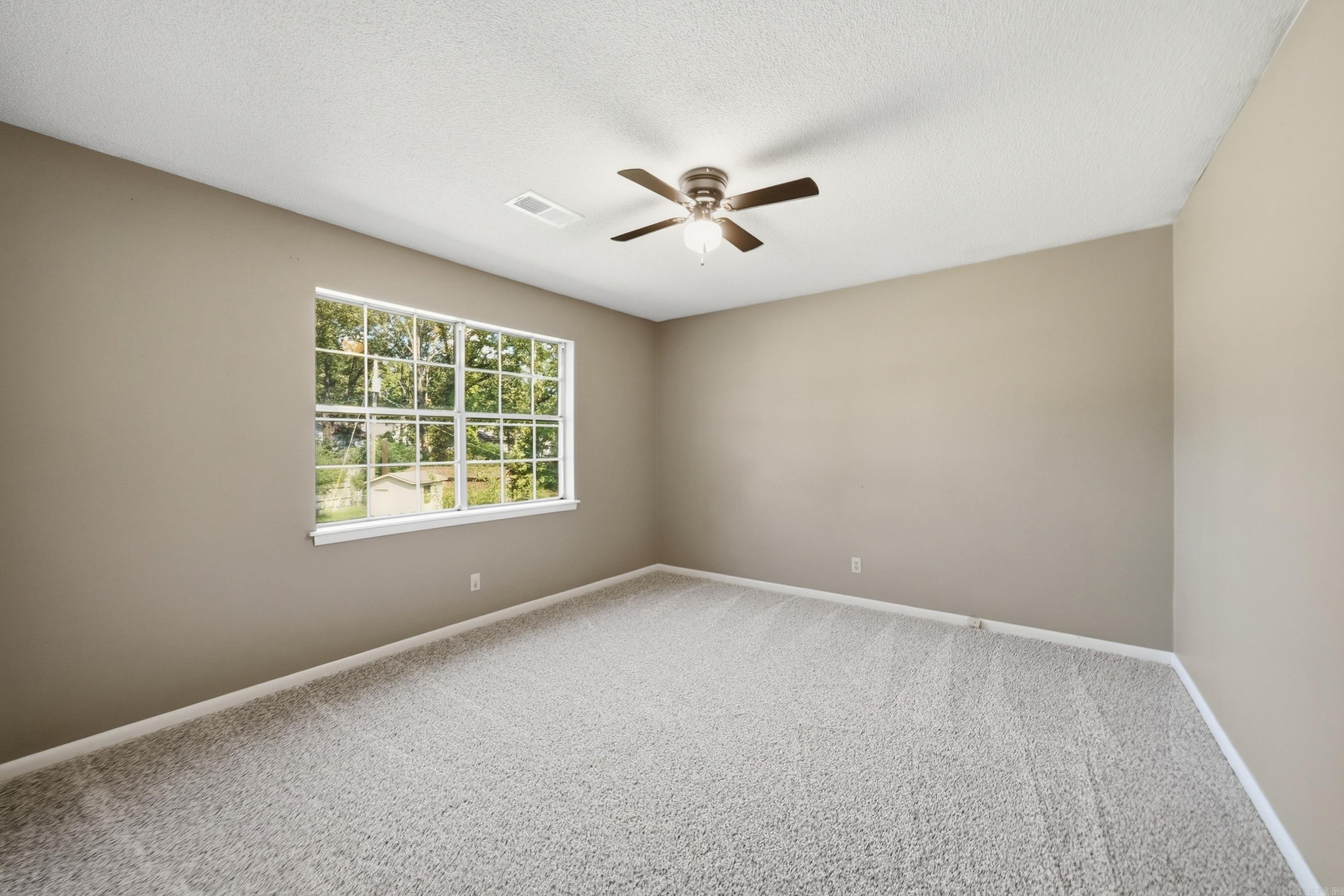 1701 War Eagle  North Little Rock, AR